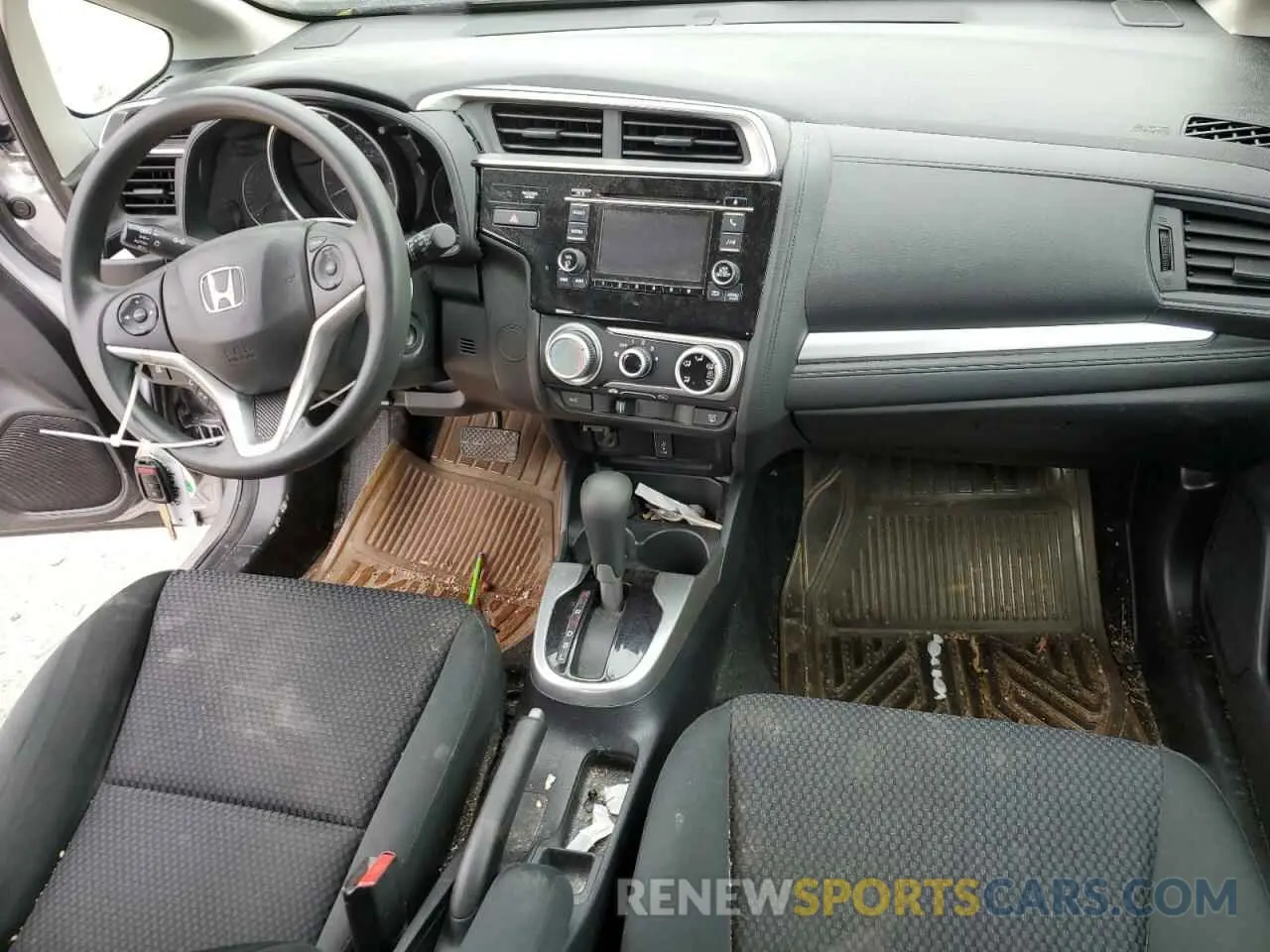 8 Photograph of a damaged car 3HGGK5H48KM702209 HONDA FIT 2019