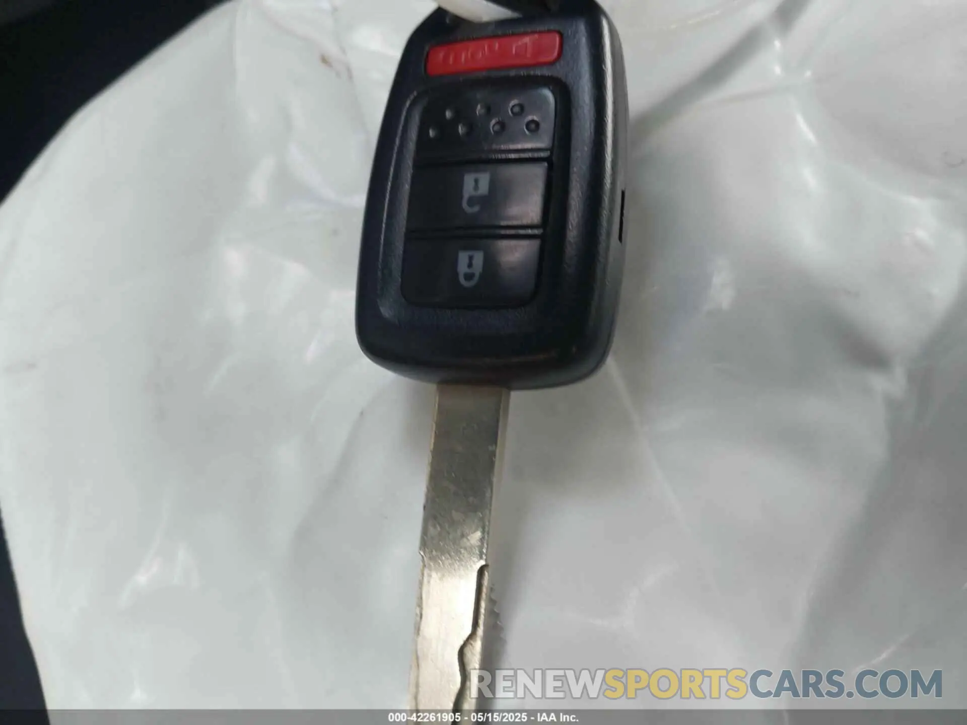 11 Photograph of a damaged car 3HGGK5H48KM731113 HONDA FIT 2019