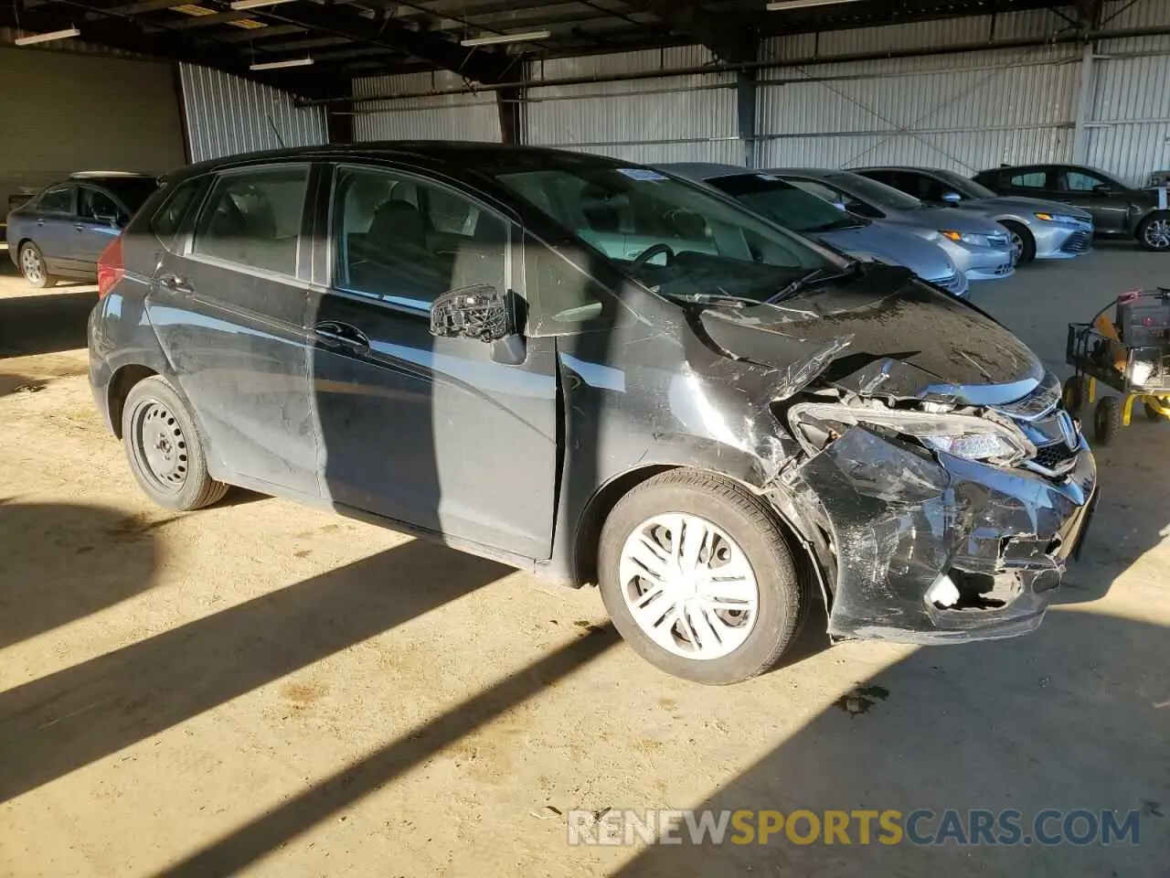 4 Photograph of a damaged car 3HGGK5H49KM729158 HONDA FIT 2019