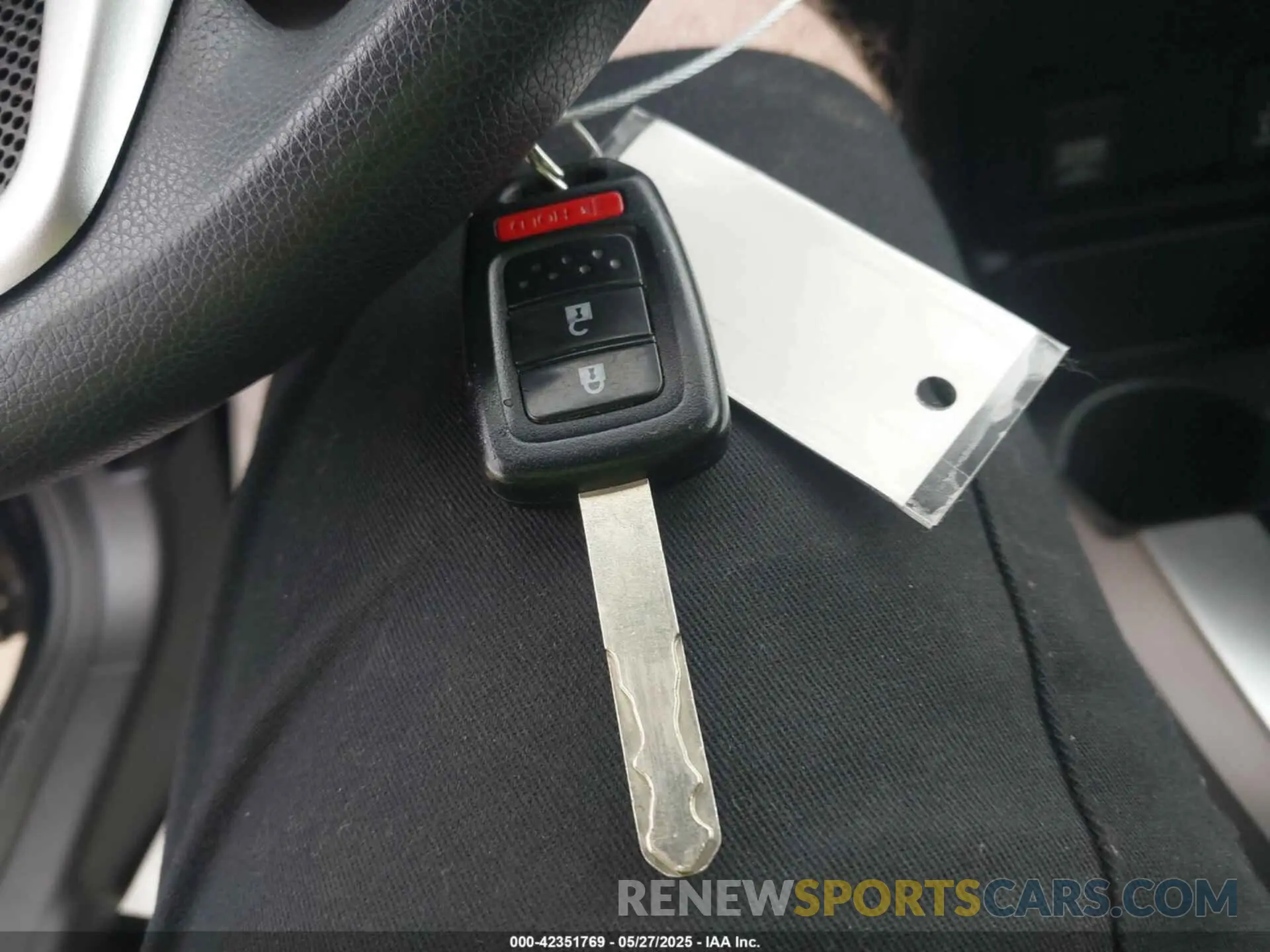11 Photograph of a damaged car 3HGGK5H49KM736014 HONDA FIT 2019