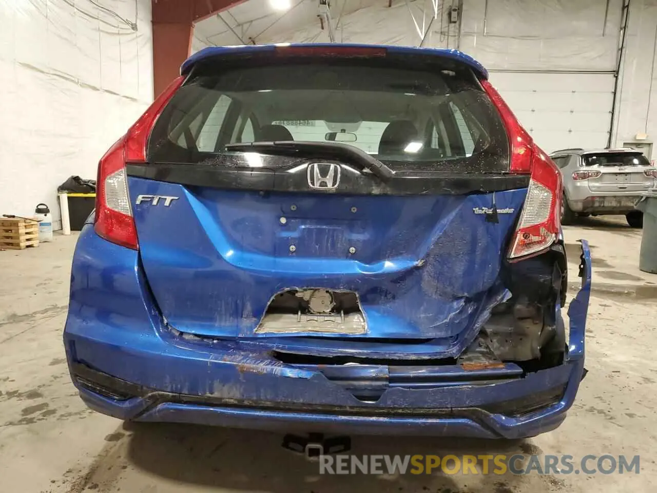 6 Photograph of a damaged car 3HGGK5H49KM738328 HONDA FIT 2019