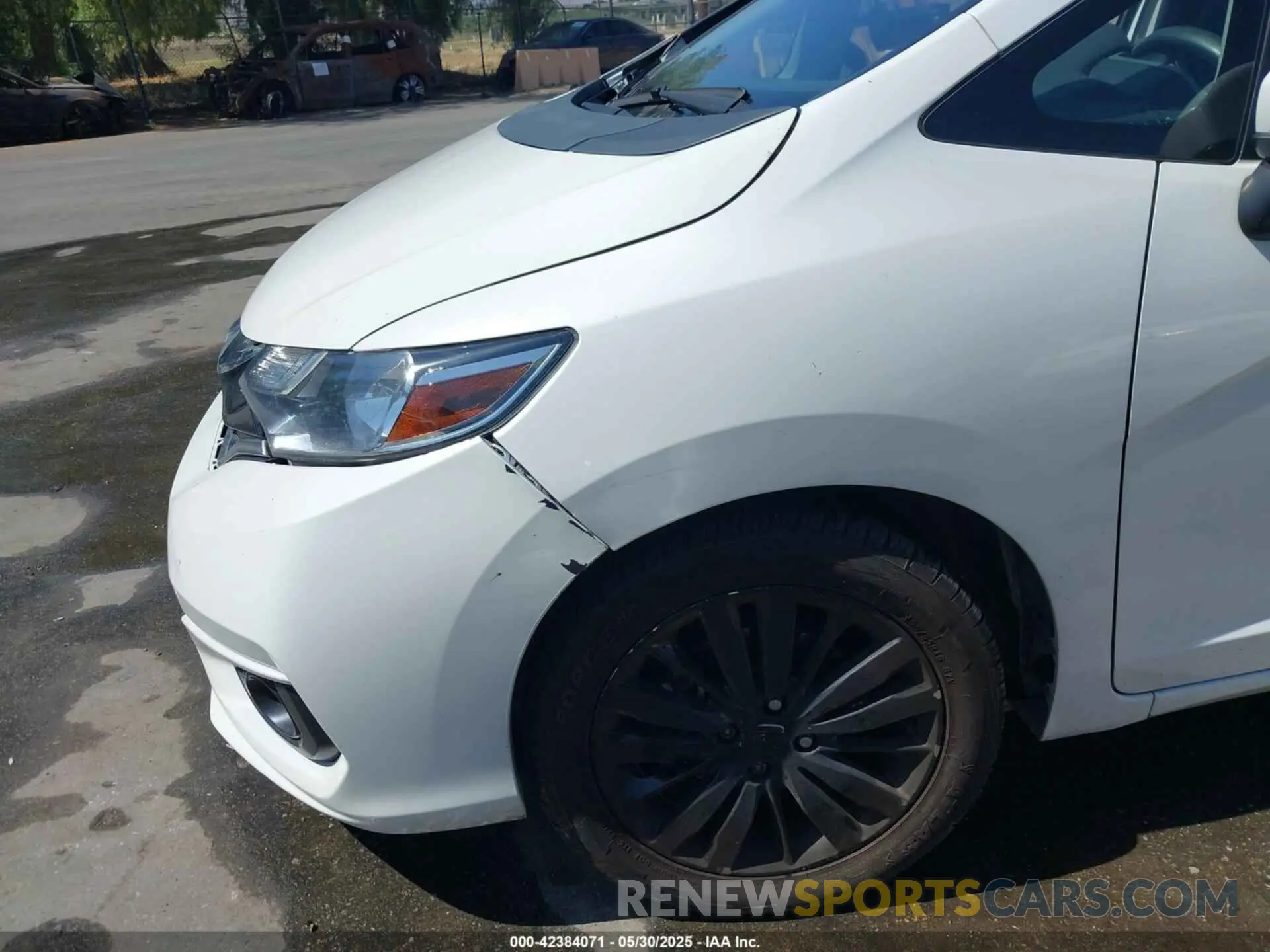 6 Photograph of a damaged car 3HGGK5H4XKM703328 HONDA FIT 2019
