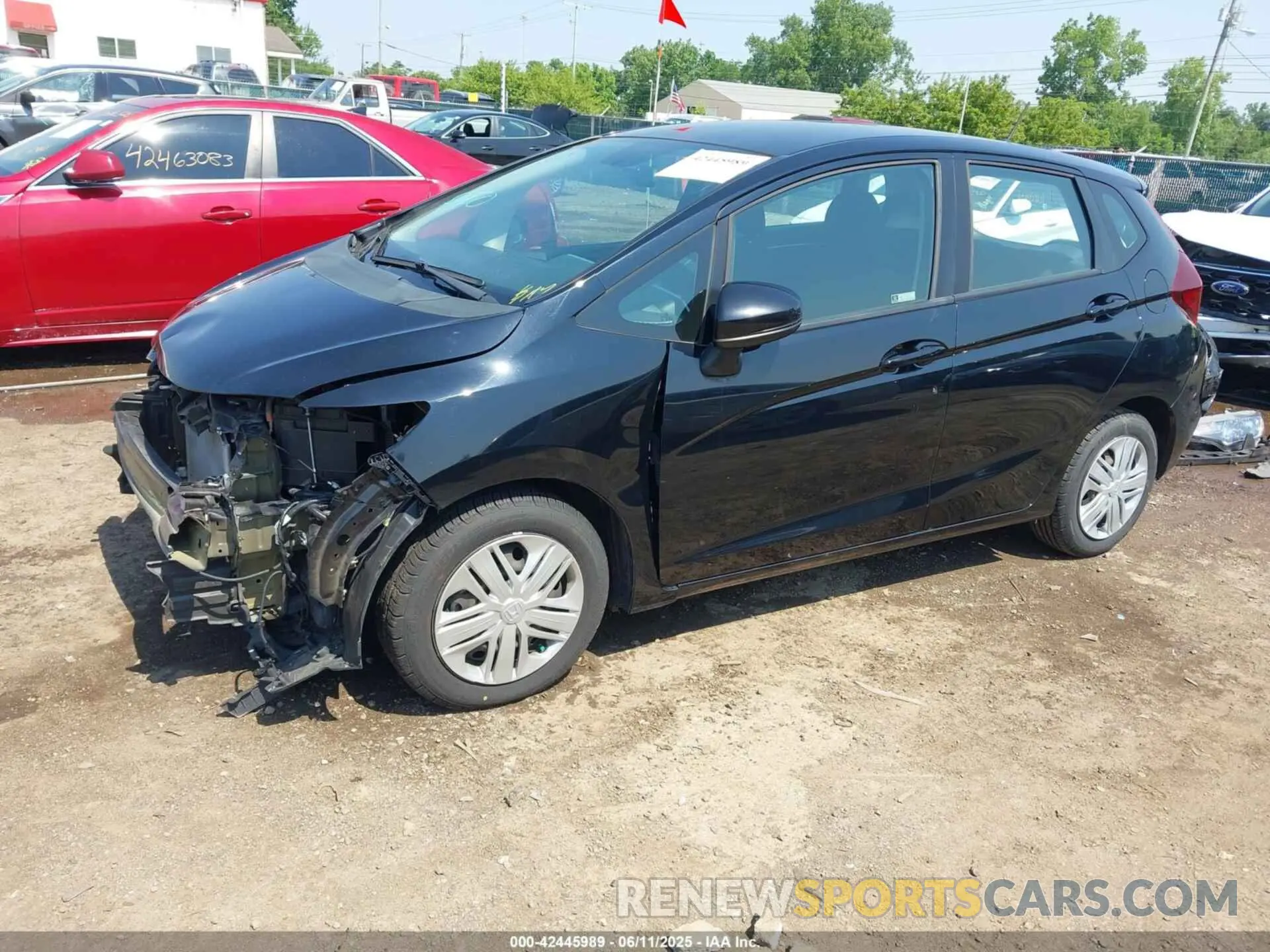 2 Photograph of a damaged car 3HGGK5H4XKM724020 HONDA FIT 2019