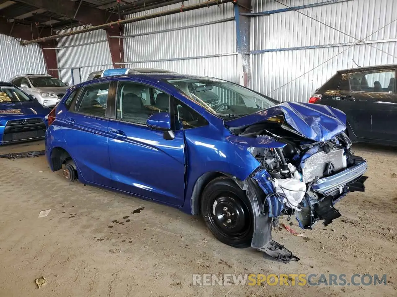 4 Photograph of a damaged car 3HGGK5H4XKM736538 HONDA FIT 2019