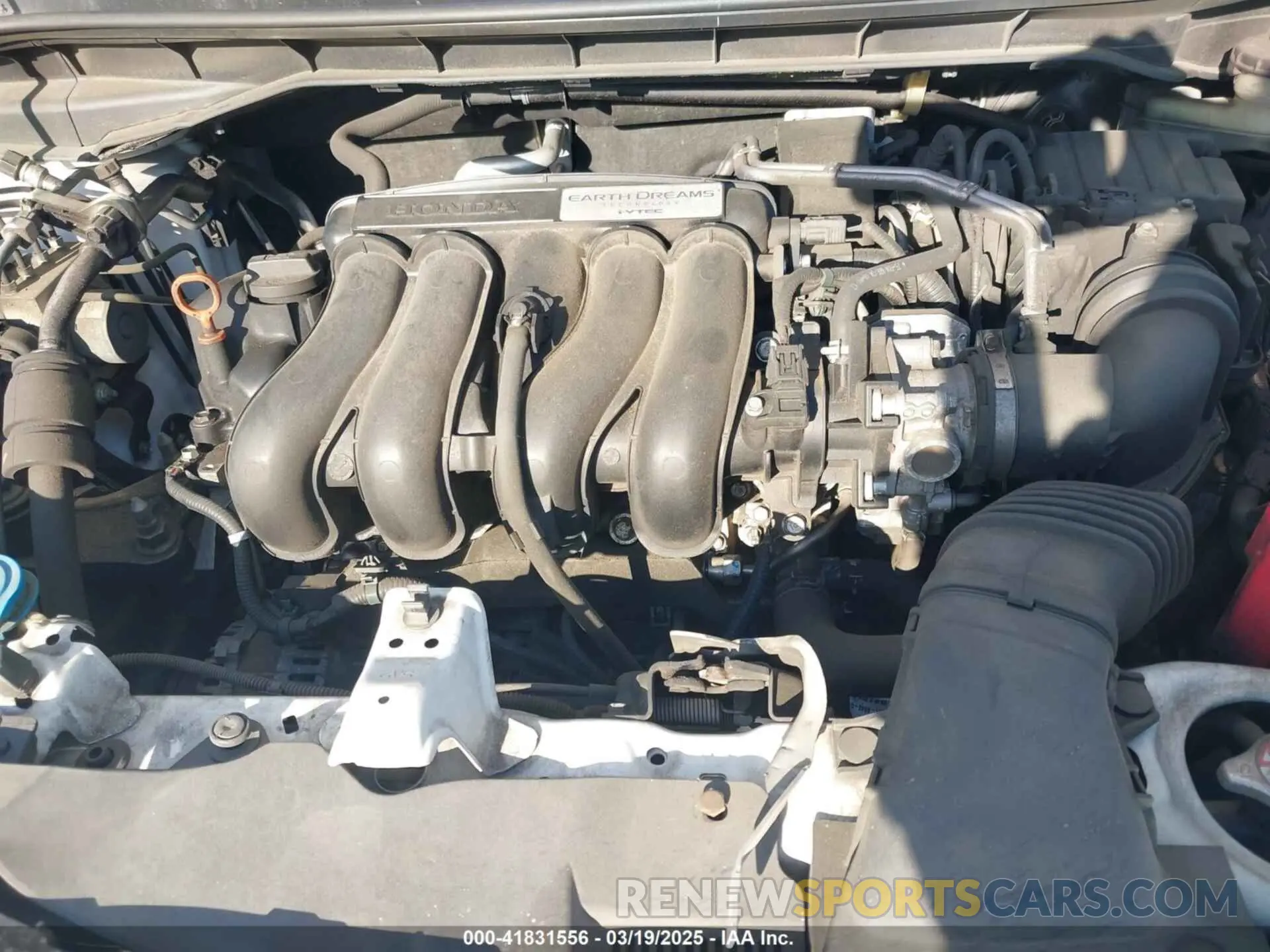 10 Photograph of a damaged car 3HGGK5H60KM717921 HONDA FIT 2019