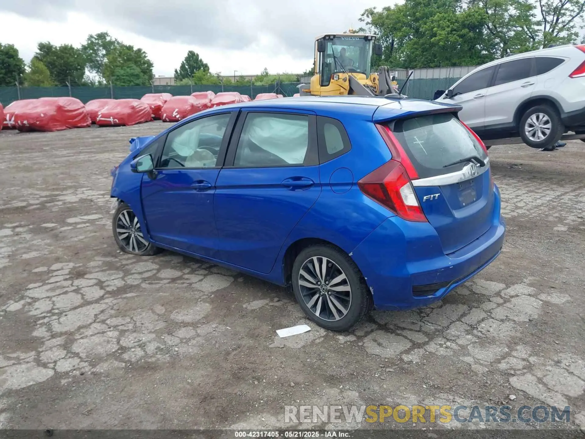 3 Photograph of a damaged car 3HGGK5H80KM737636 HONDA FIT 2019