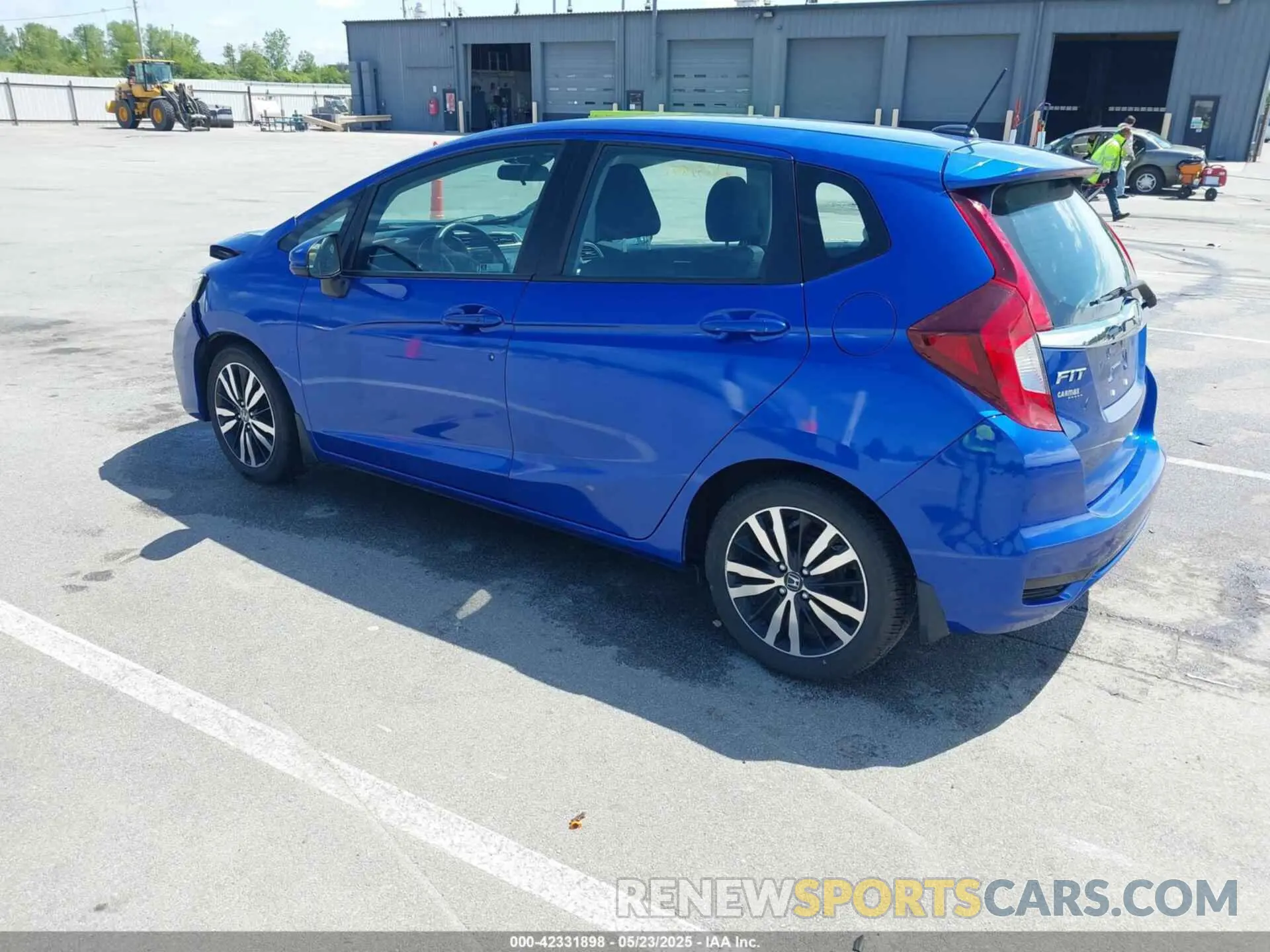 3 Photograph of a damaged car 3HGGK5H80KM748958 HONDA FIT 2019