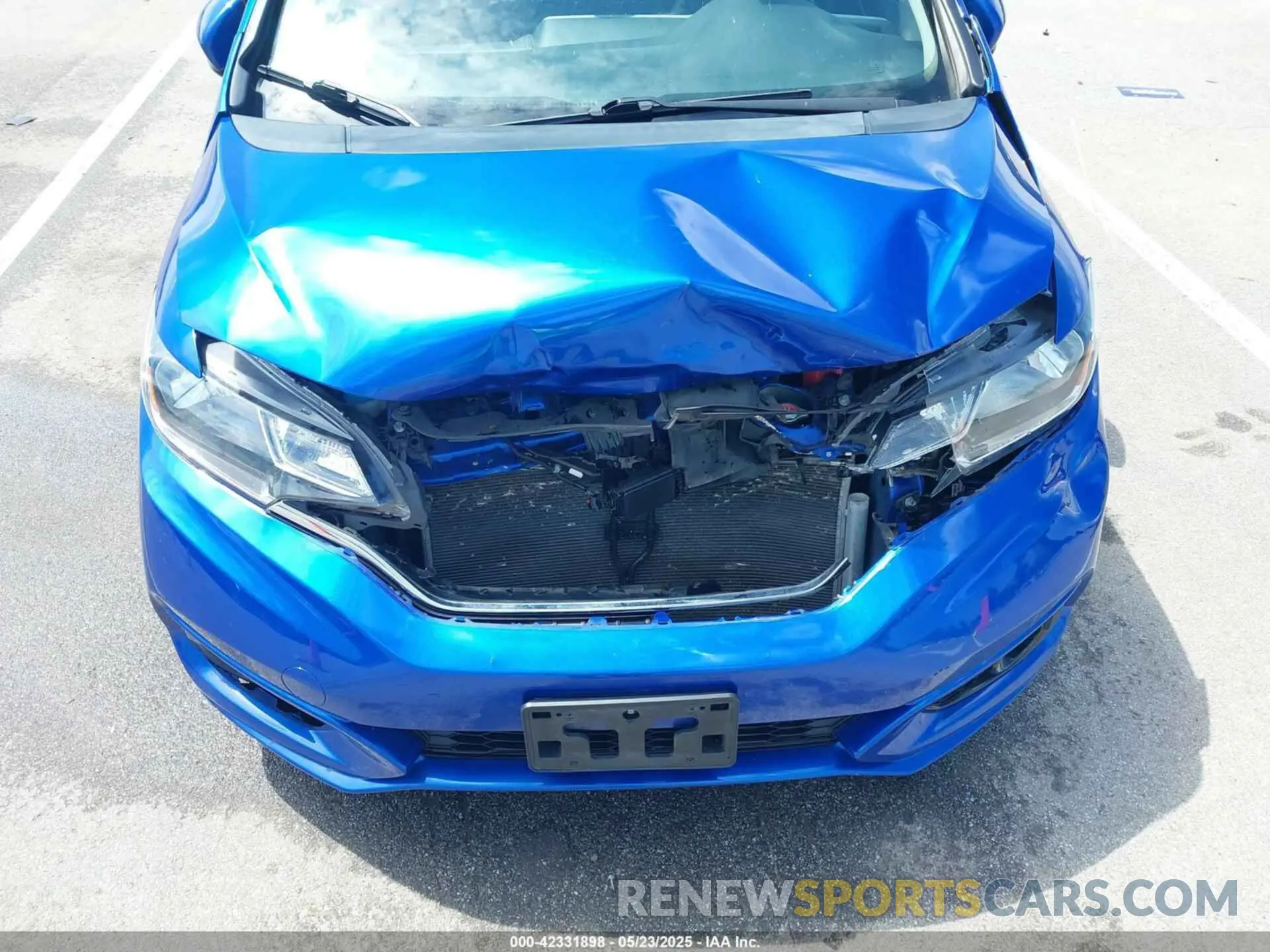 6 Photograph of a damaged car 3HGGK5H80KM748958 HONDA FIT 2019