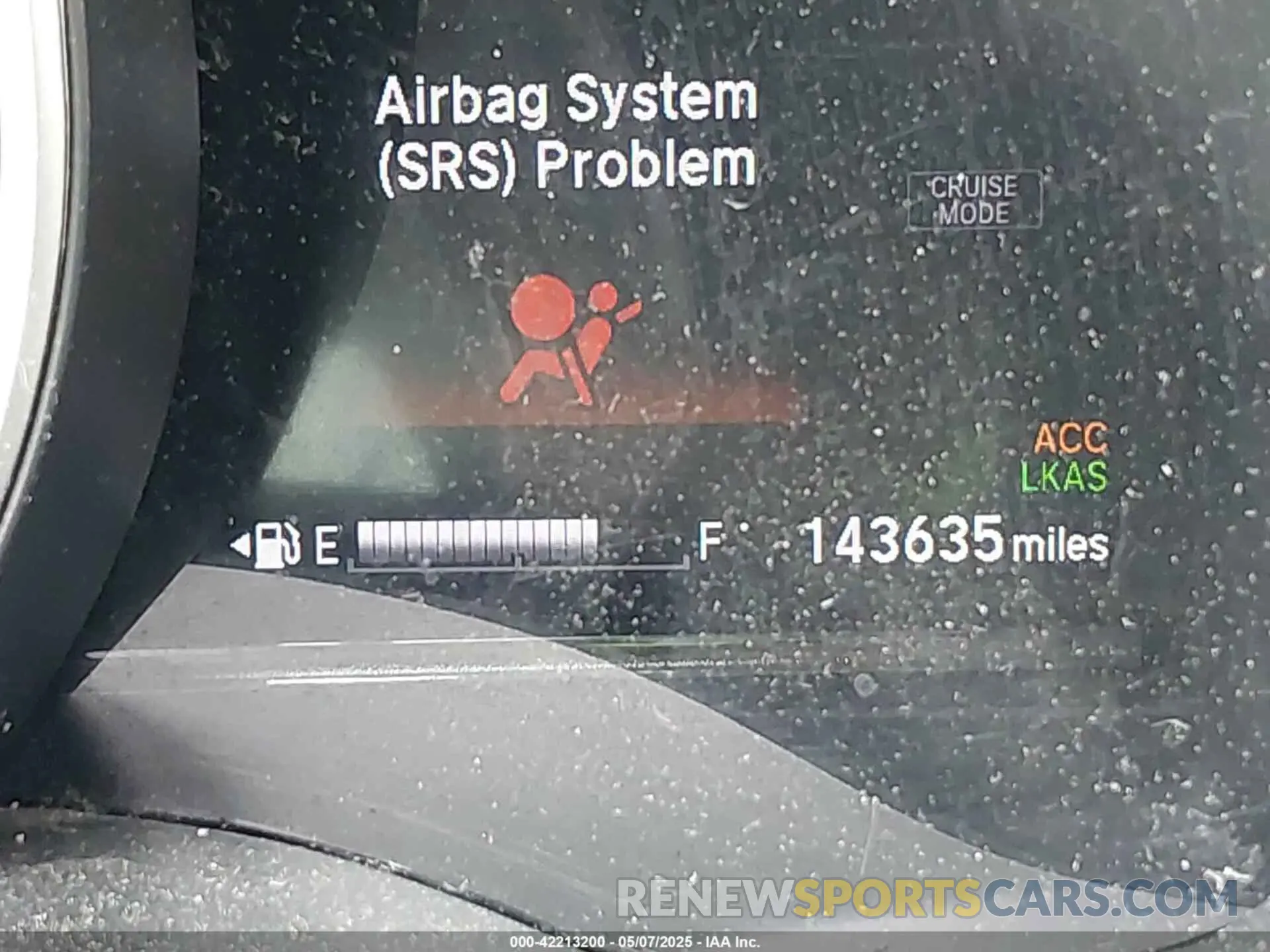 16 Photograph of a damaged car 3HGGK5H81KM742537 HONDA FIT 2019
