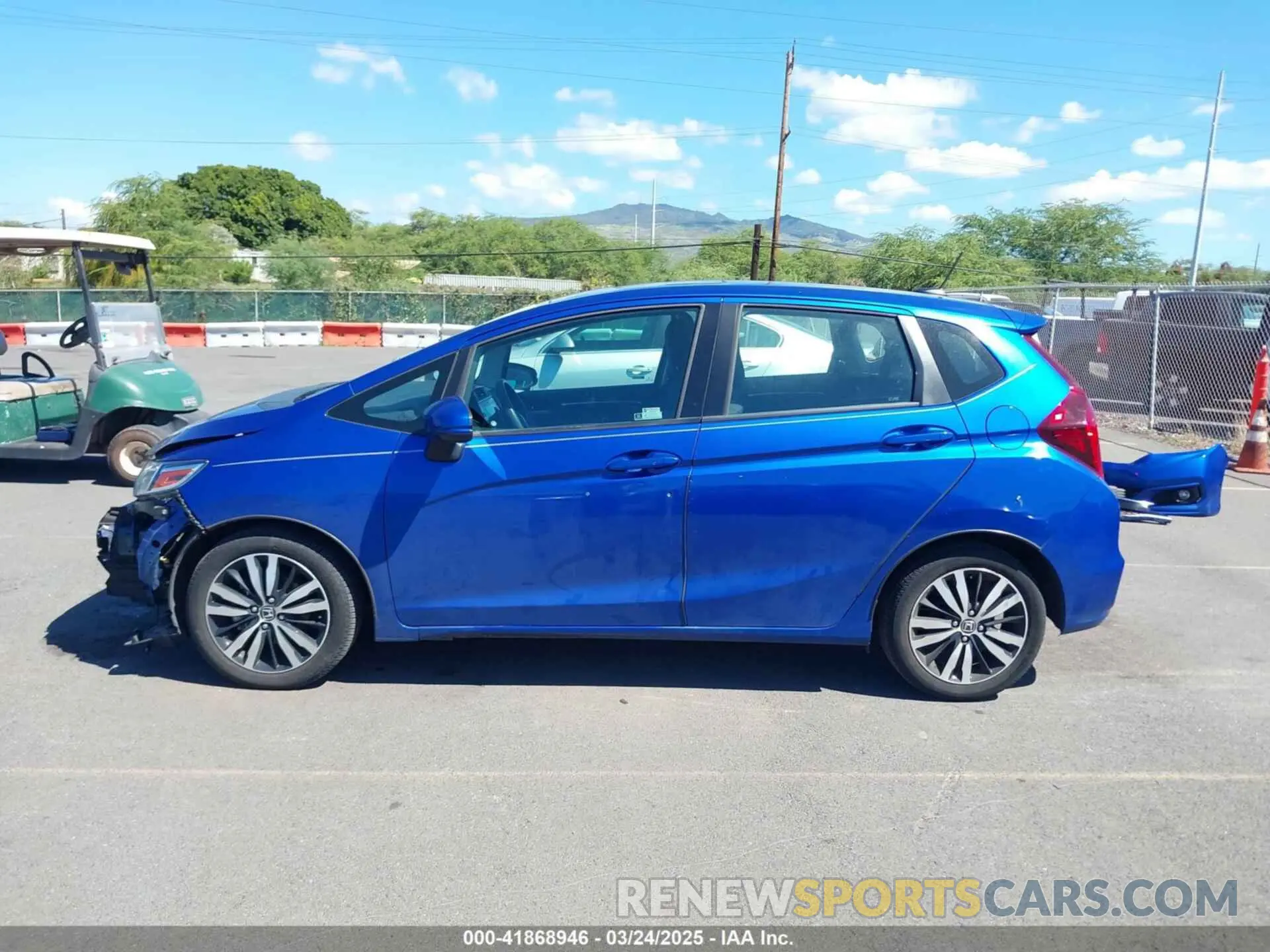 15 Photograph of a damaged car 3HGGK5H81KM743669 HONDA FIT 2019