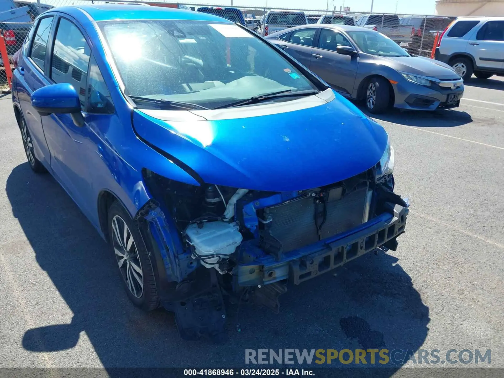 6 Photograph of a damaged car 3HGGK5H81KM743669 HONDA FIT 2019