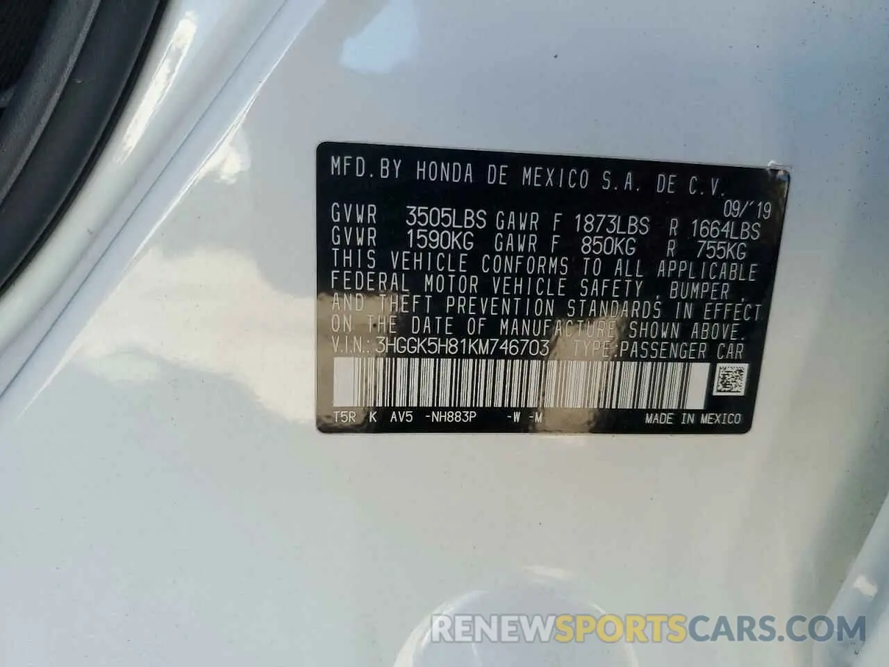 13 Photograph of a damaged car 3HGGK5H81KM746703 HONDA FIT 2019