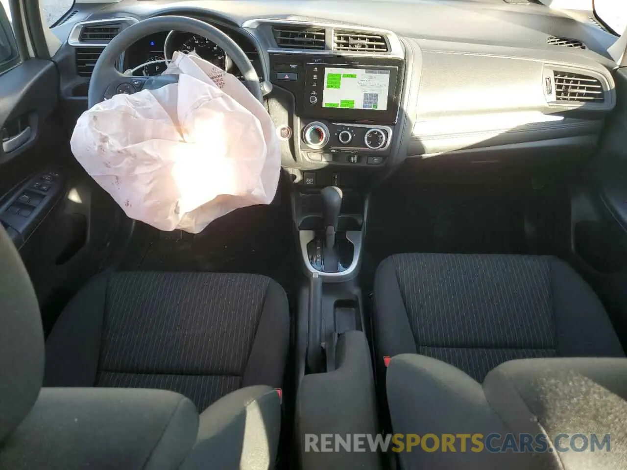 8 Photograph of a damaged car 3HGGK5H81KM746703 HONDA FIT 2019