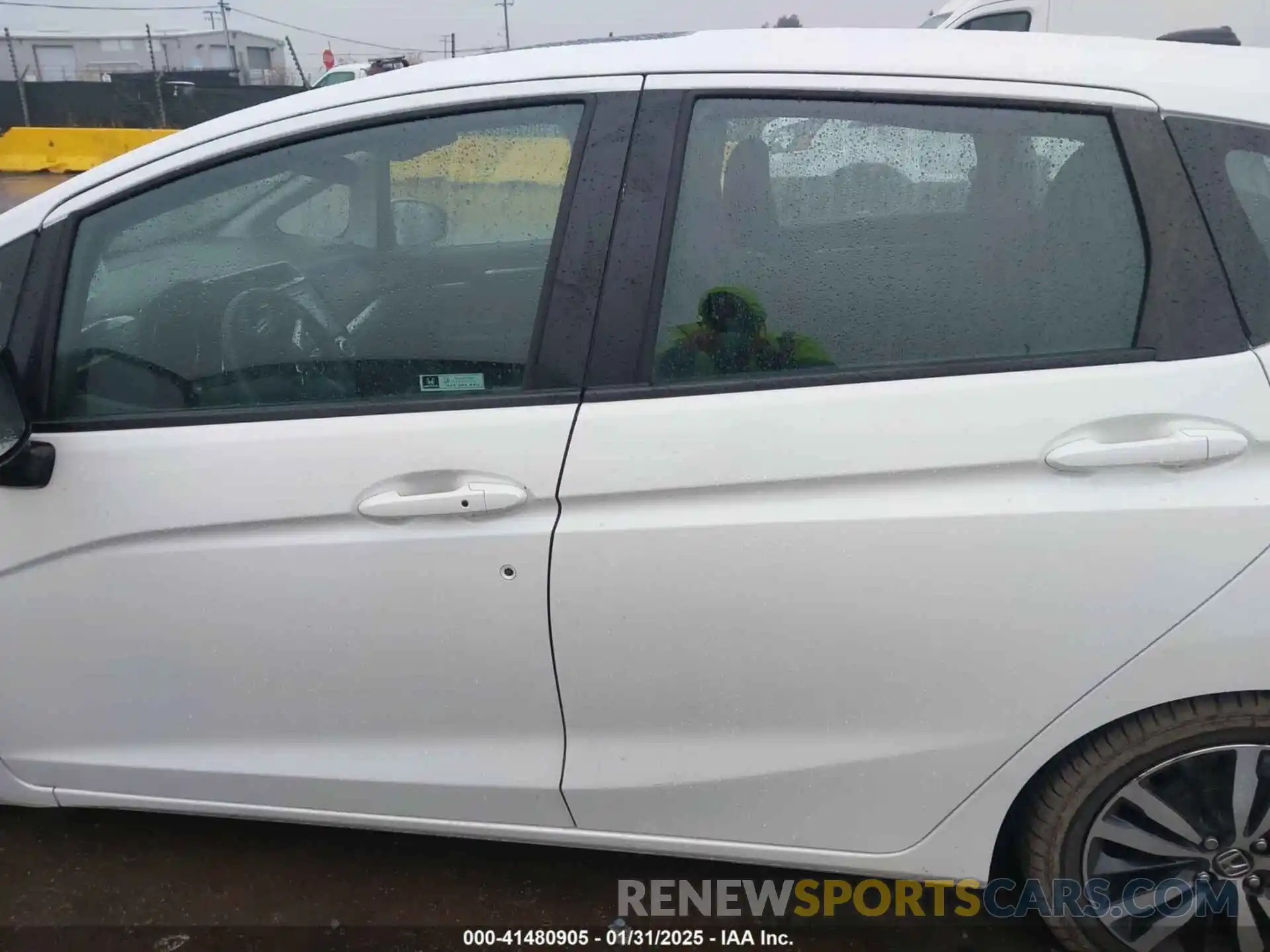 14 Photograph of a damaged car 3HGGK5H82KM715458 HONDA FIT 2019