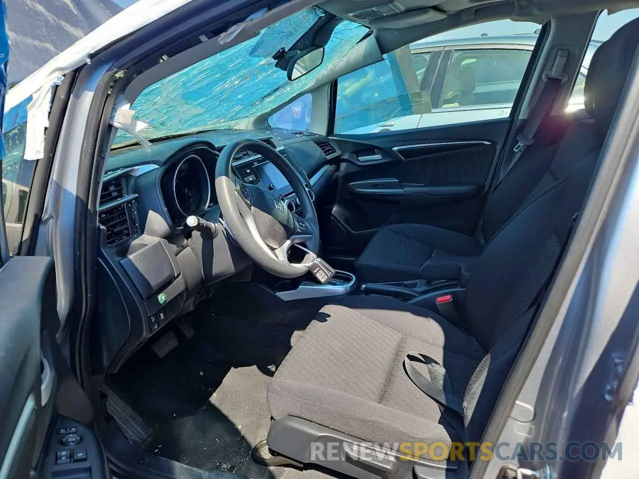 7 Photograph of a damaged car 3HGGK5H82KM723723 HONDA FIT 2019
