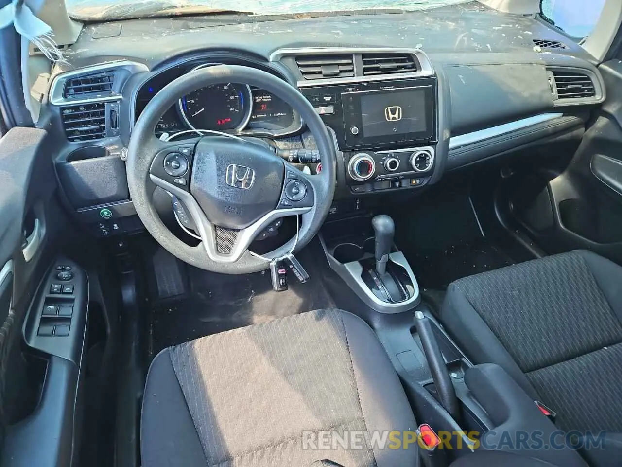 8 Photograph of a damaged car 3HGGK5H82KM723723 HONDA FIT 2019