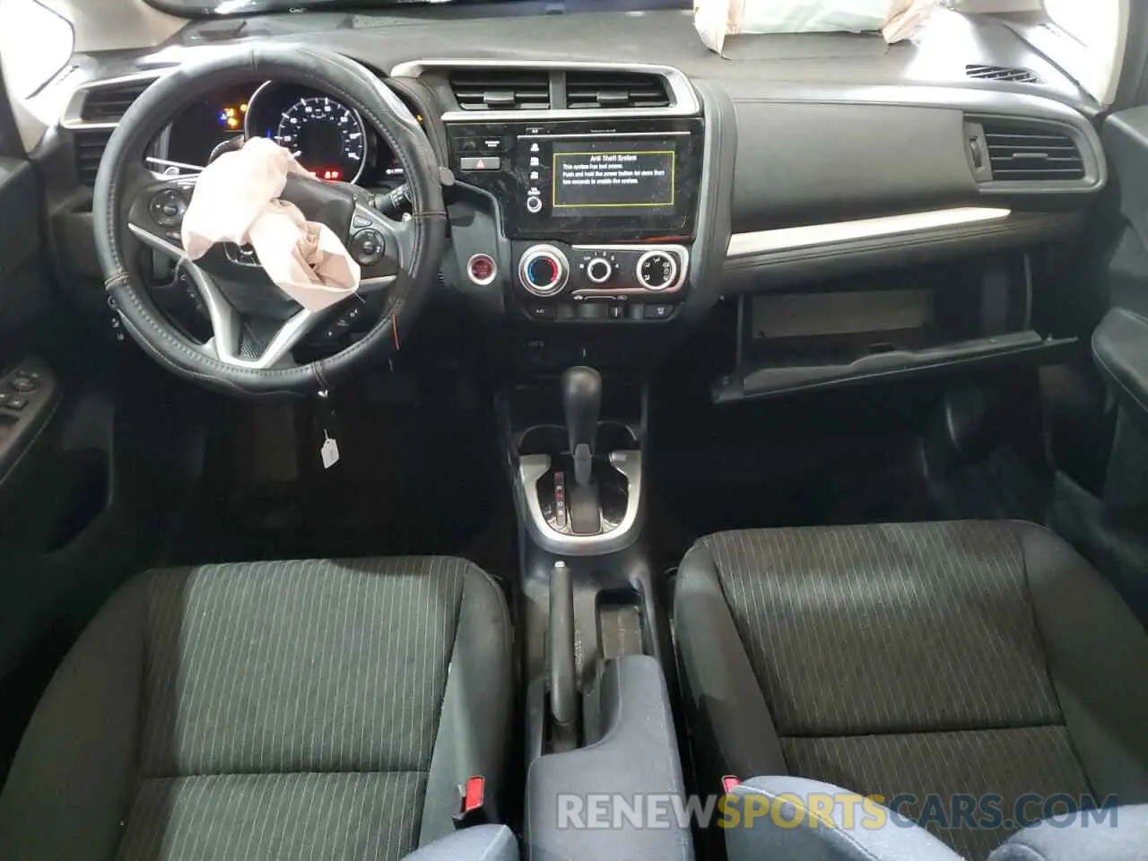 8 Photograph of a damaged car 3HGGK5H84KM715316 HONDA FIT 2019