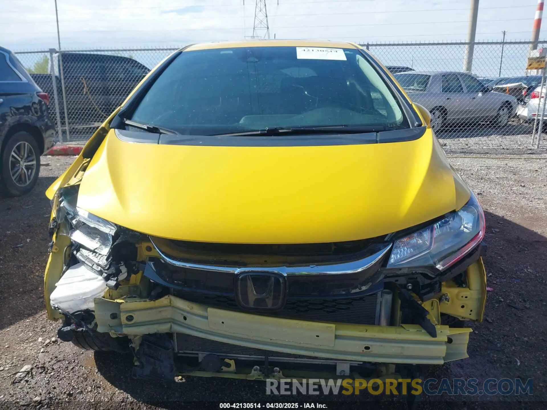 12 Photograph of a damaged car 3HGGK5H85KM724543 HONDA FIT 2019