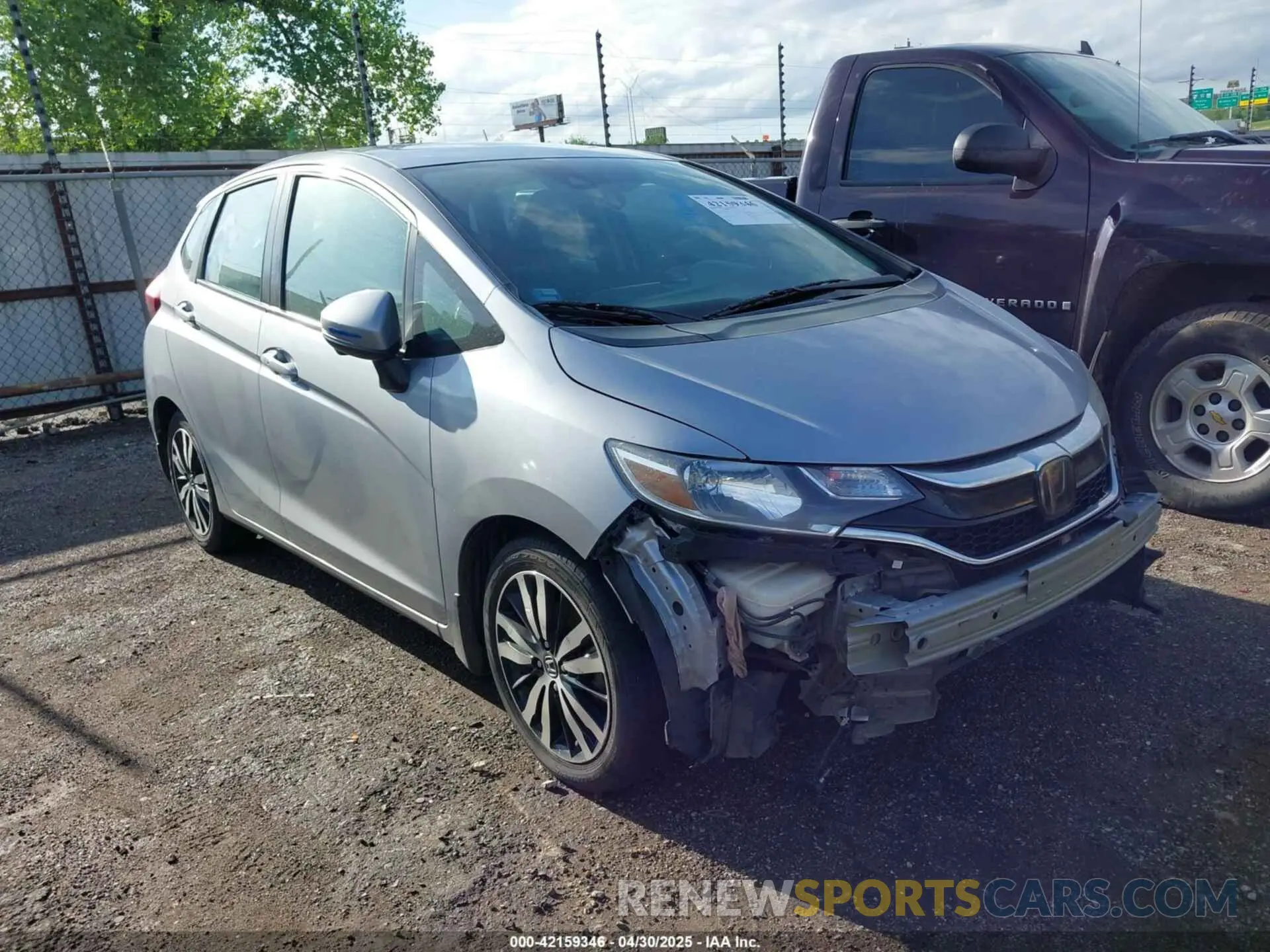 1 Photograph of a damaged car 3HGGK5H86KM717617 HONDA FIT 2019