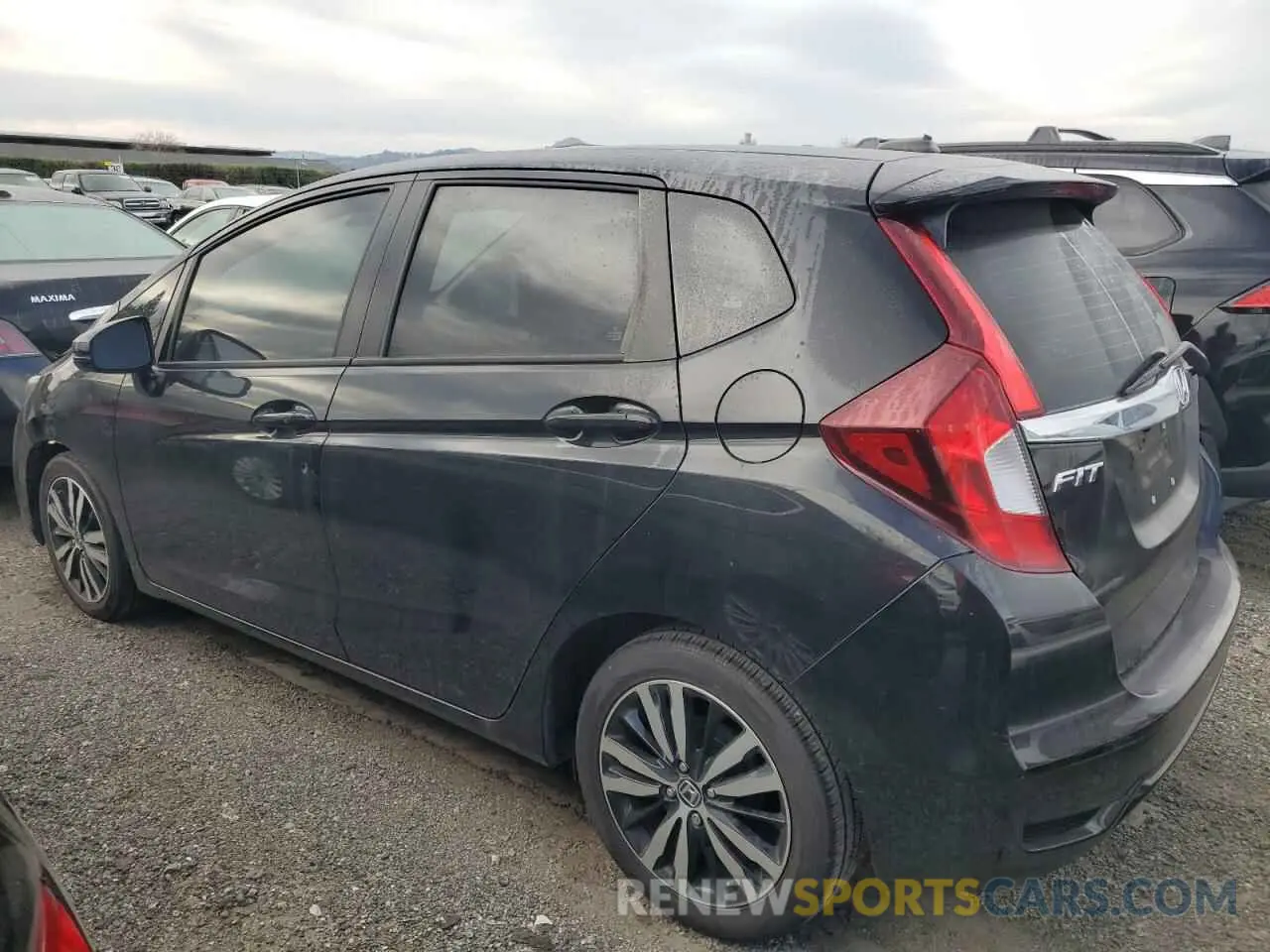 2 Photograph of a damaged car 3HGGK5H86KM721621 HONDA FIT 2019