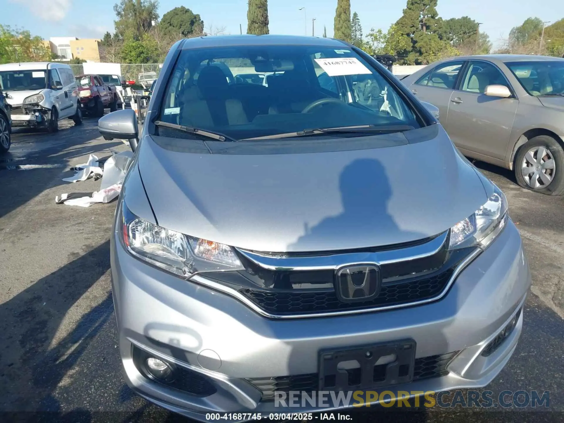 13 Photograph of a damaged car 3HGGK5H86KM736636 HONDA FIT 2019
