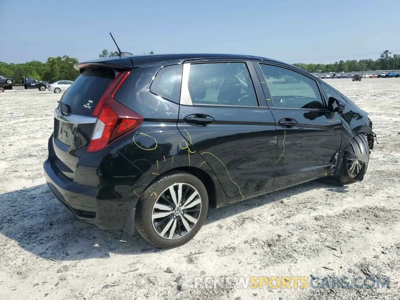 3 Photograph of a damaged car 3HGGK5H87KM721465 HONDA FIT 2019