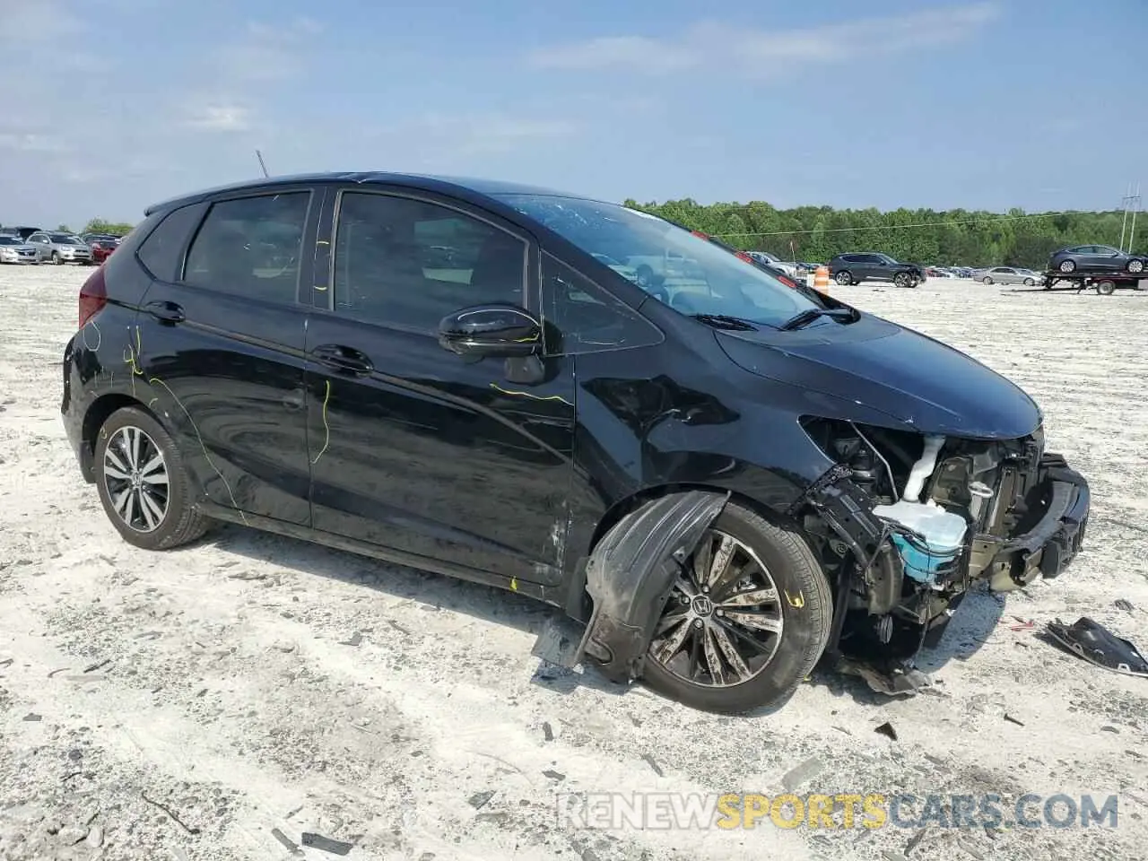 4 Photograph of a damaged car 3HGGK5H87KM721465 HONDA FIT 2019