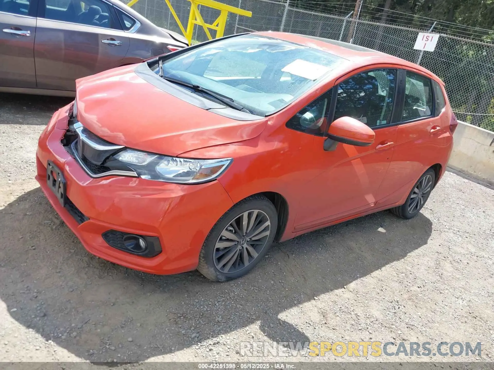 2 Photograph of a damaged car 3HGGK5H87KM722342 HONDA FIT 2019