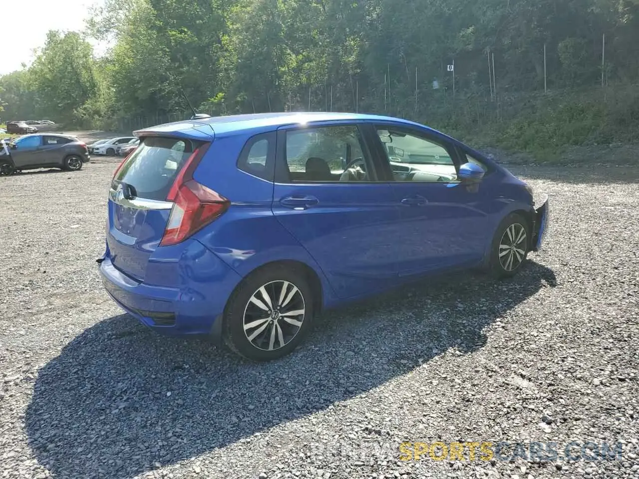 3 Photograph of a damaged car 3HGGK5H87KM745619 HONDA FIT 2019