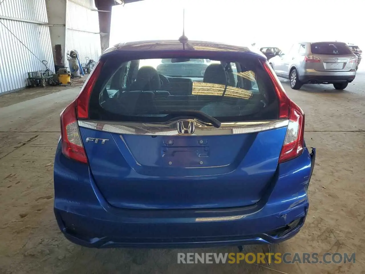 6 Photograph of a damaged car 3HGGK5H87KM753347 HONDA FIT 2019