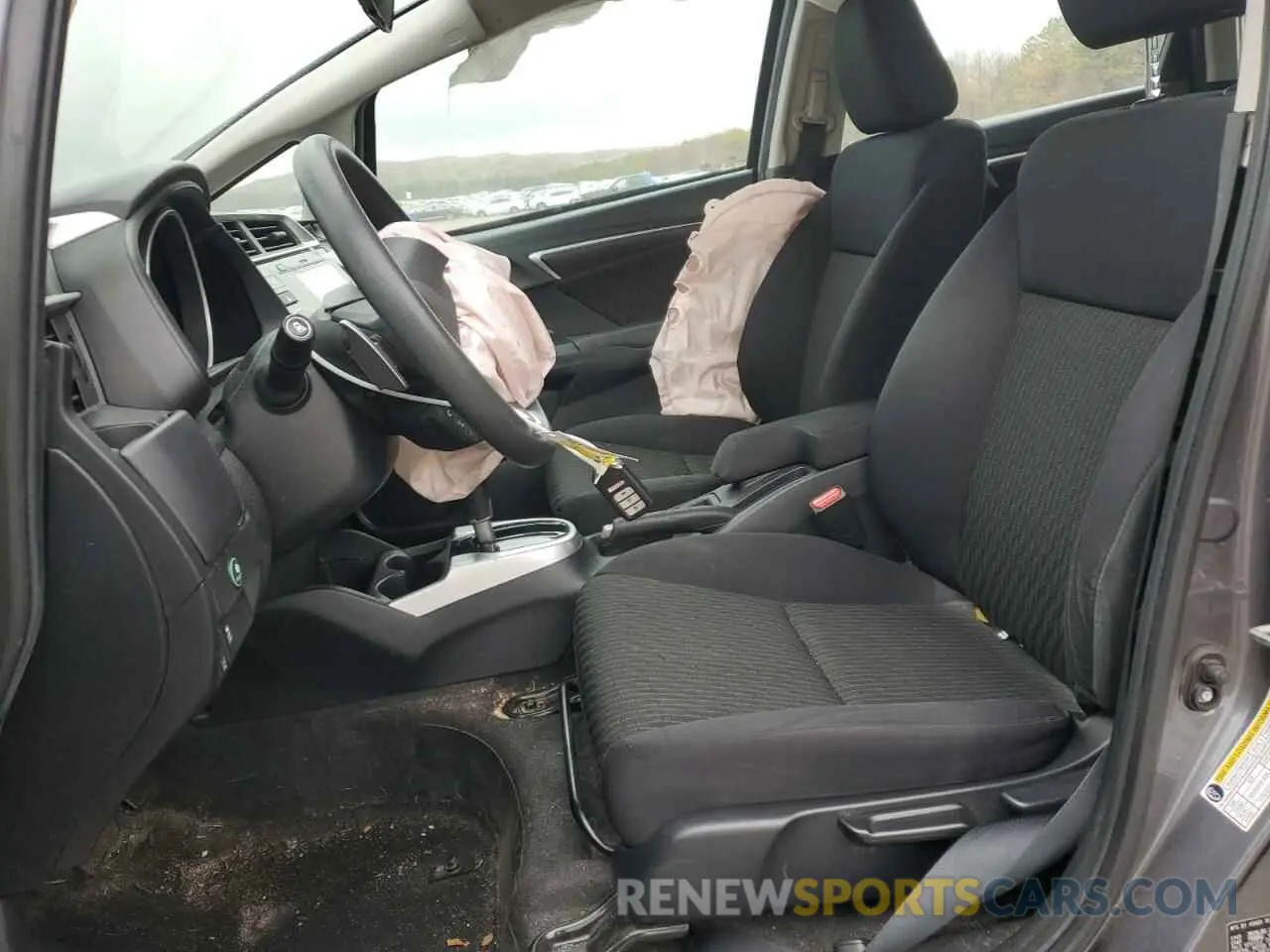 7 Photograph of a damaged car 3HGGK5H88KM741997 HONDA FIT 2019