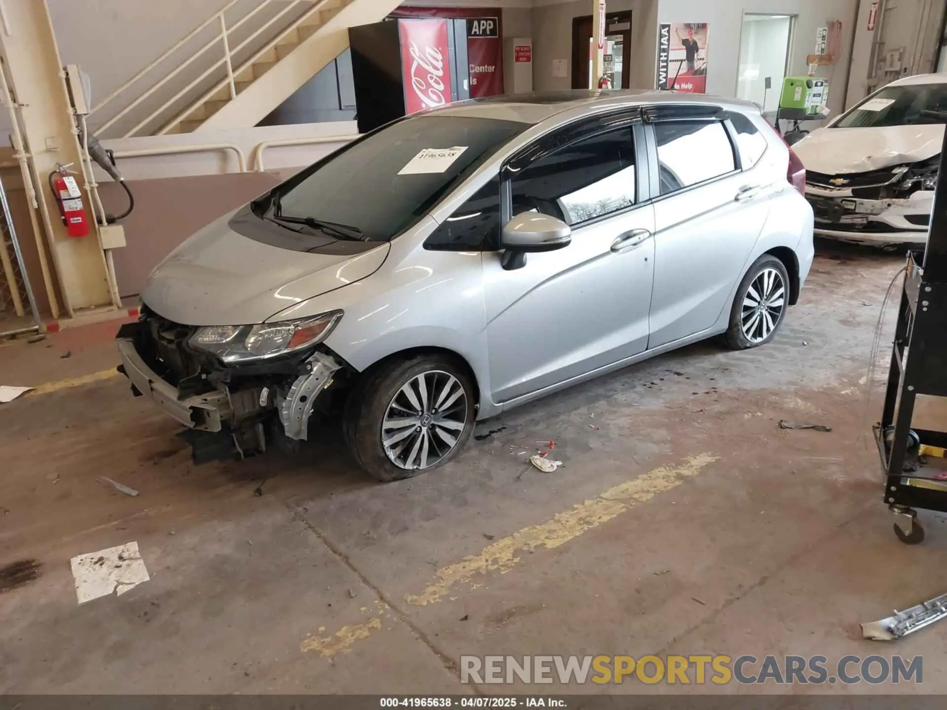 2 Photograph of a damaged car 3HGGK5H94KM734411 HONDA FIT 2019