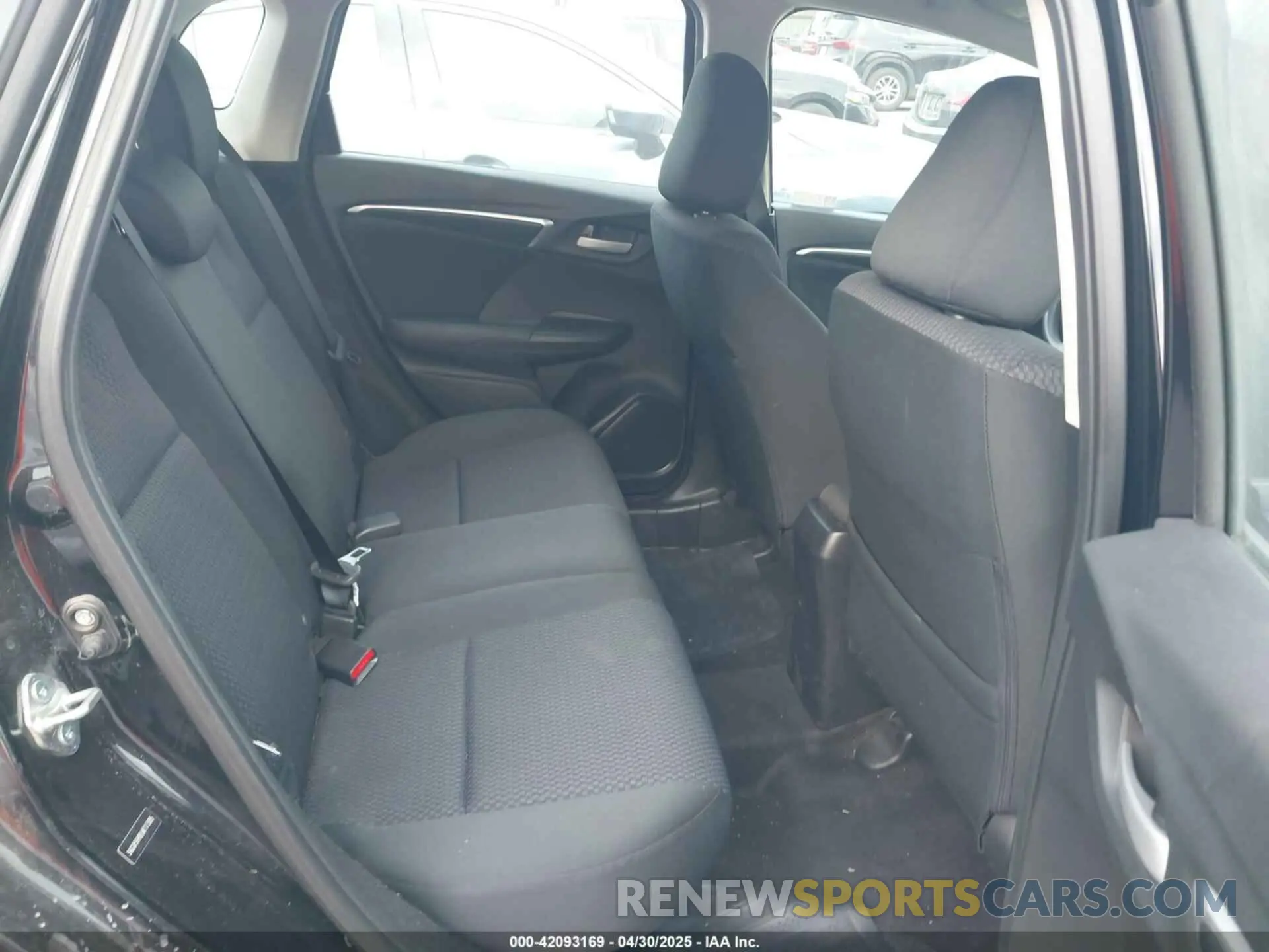8 Photograph of a damaged car 3HGGK5H40LM717305 HONDA FIT 2020