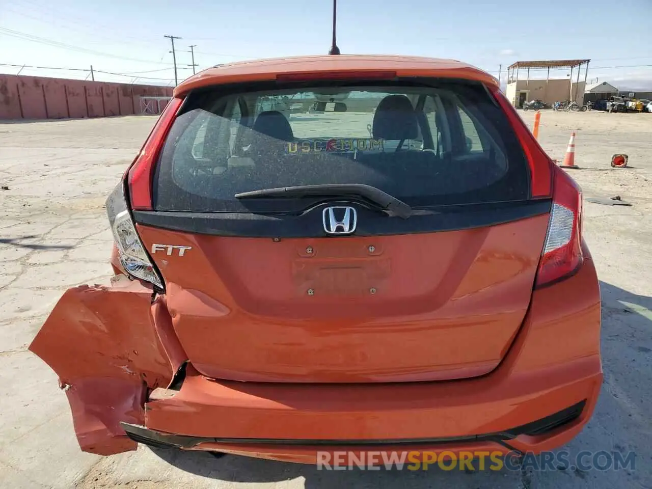 6 Photograph of a damaged car 3HGGK5H41LM706250 HONDA FIT 2020
