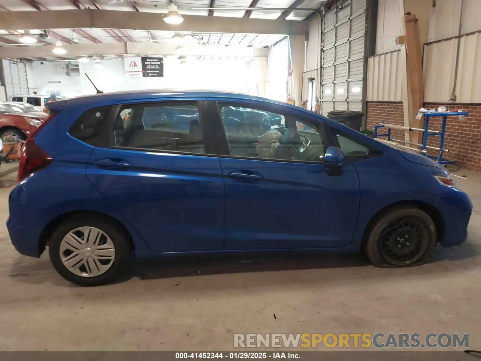 14 Photograph of a damaged car 3HGGK5H41LM718169 HONDA FIT 2020