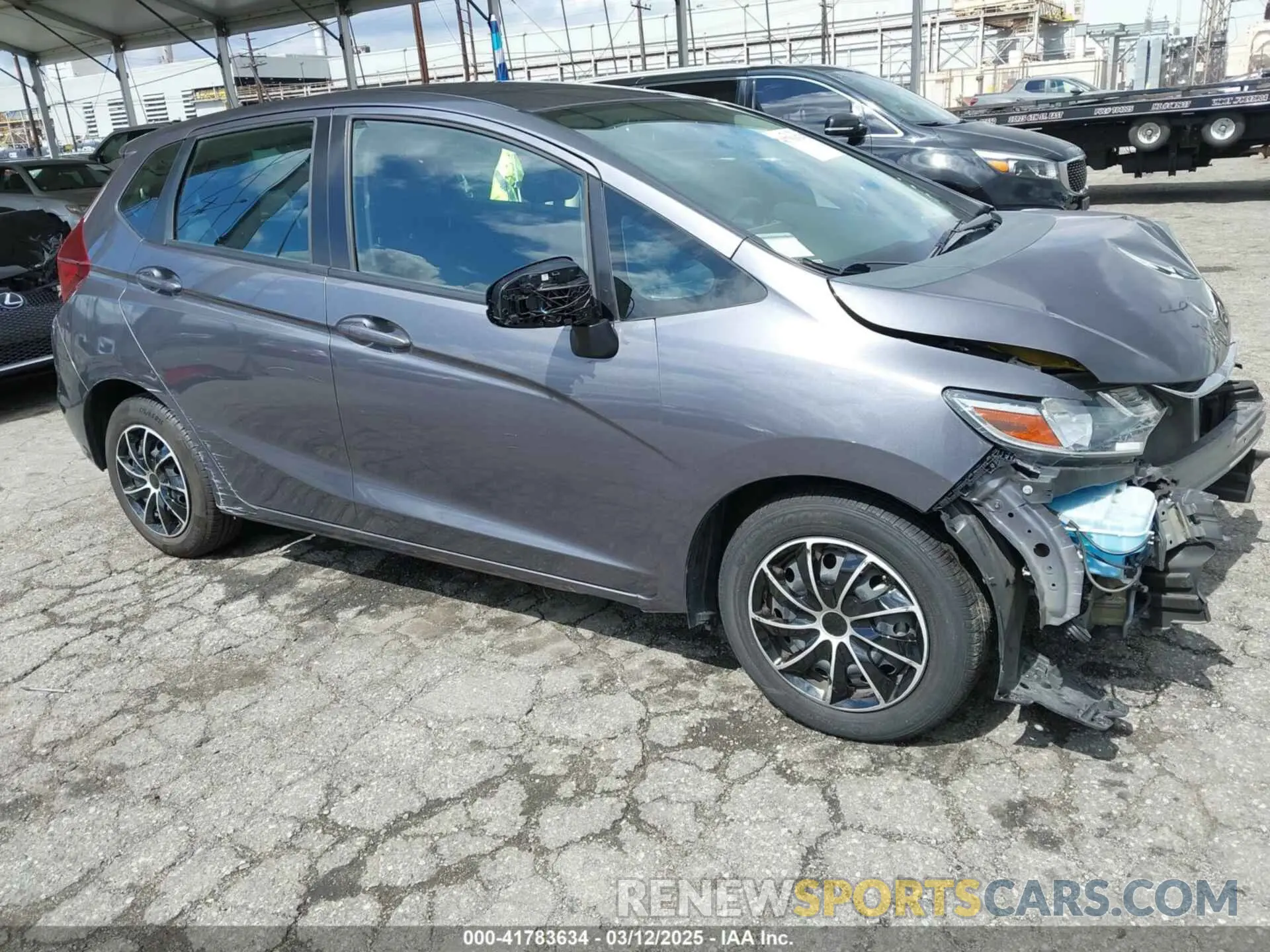 1 Photograph of a damaged car 3HGGK5H42LM715457 HONDA FIT 2020