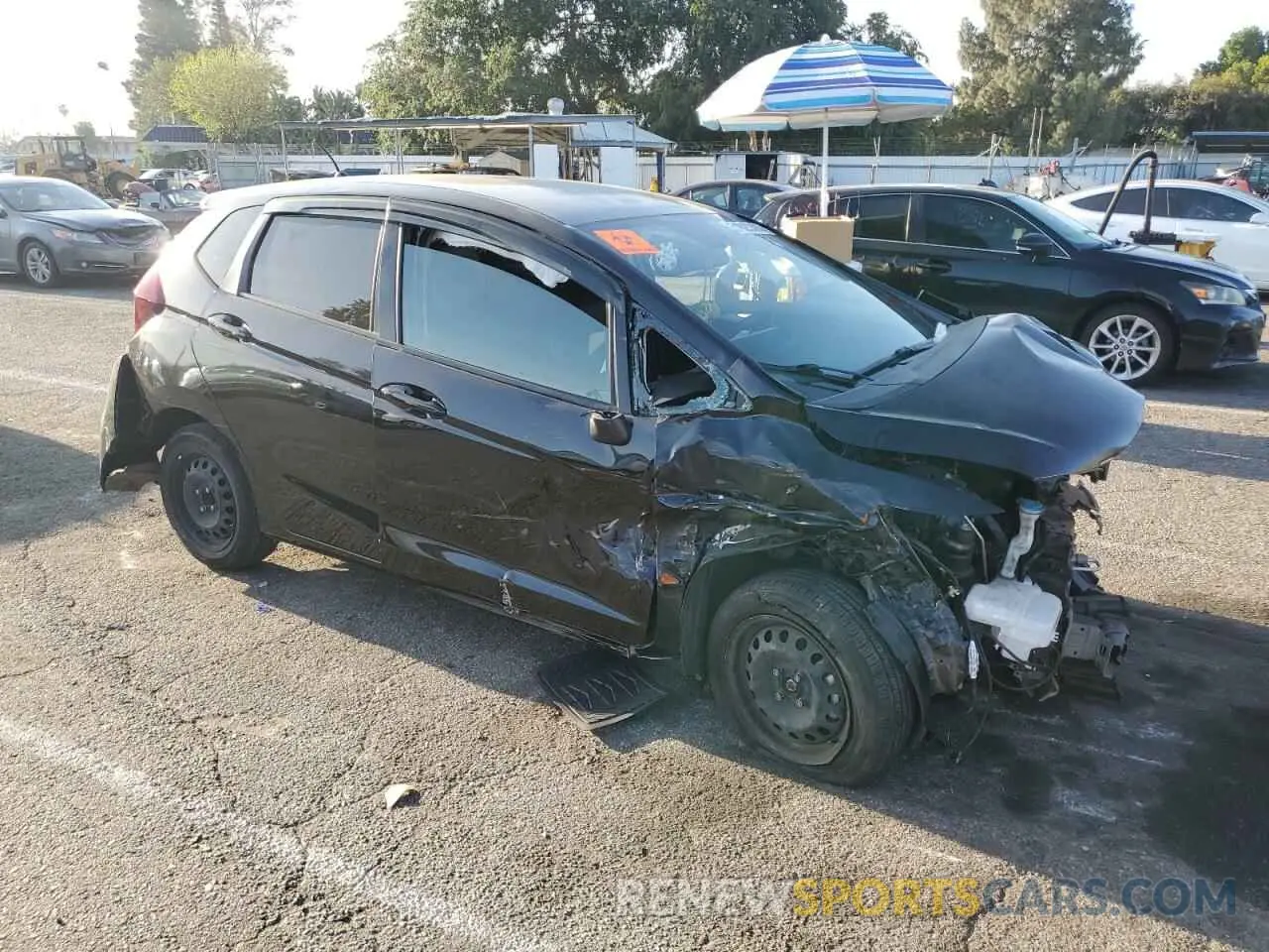 4 Photograph of a damaged car 3HGGK5H43LM712003 HONDA FIT 2020