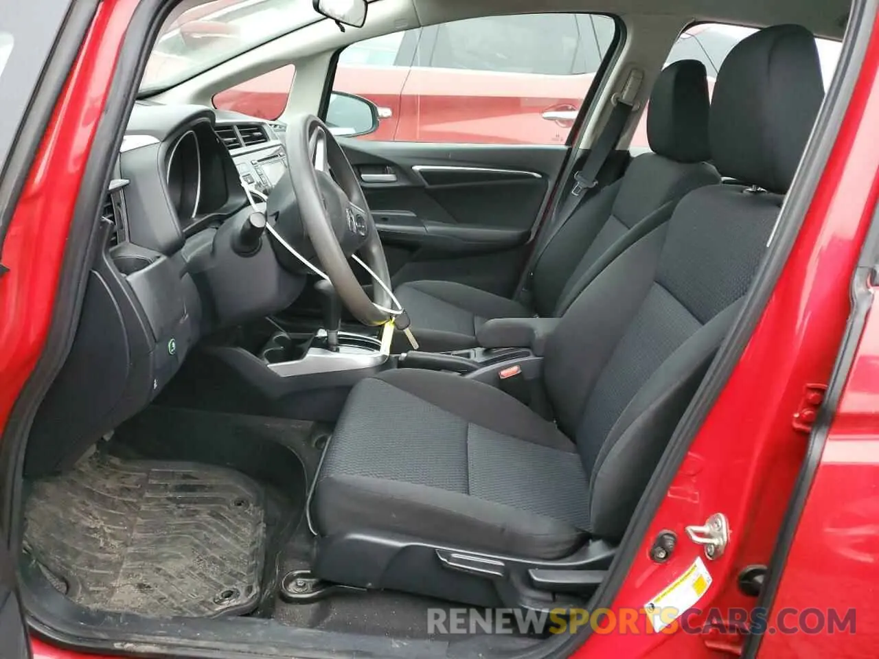 7 Photograph of a damaged car 3HGGK5H43LM712275 HONDA FIT 2020