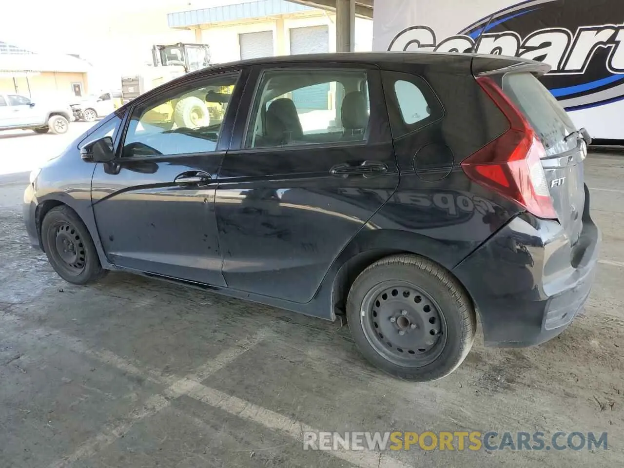 2 Photograph of a damaged car 3HGGK5H43LM717296 HONDA FIT 2020