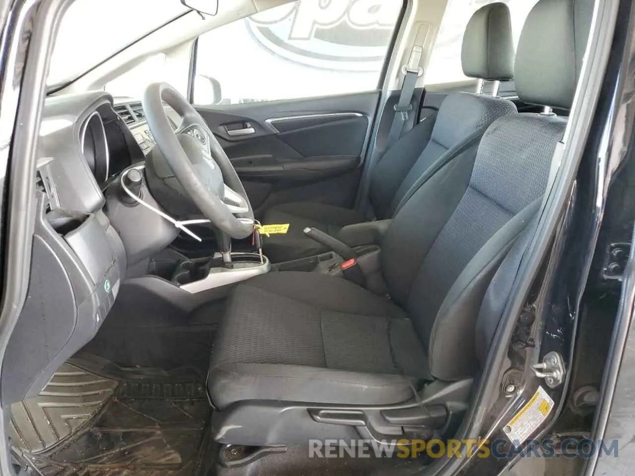 7 Photograph of a damaged car 3HGGK5H43LM717296 HONDA FIT 2020