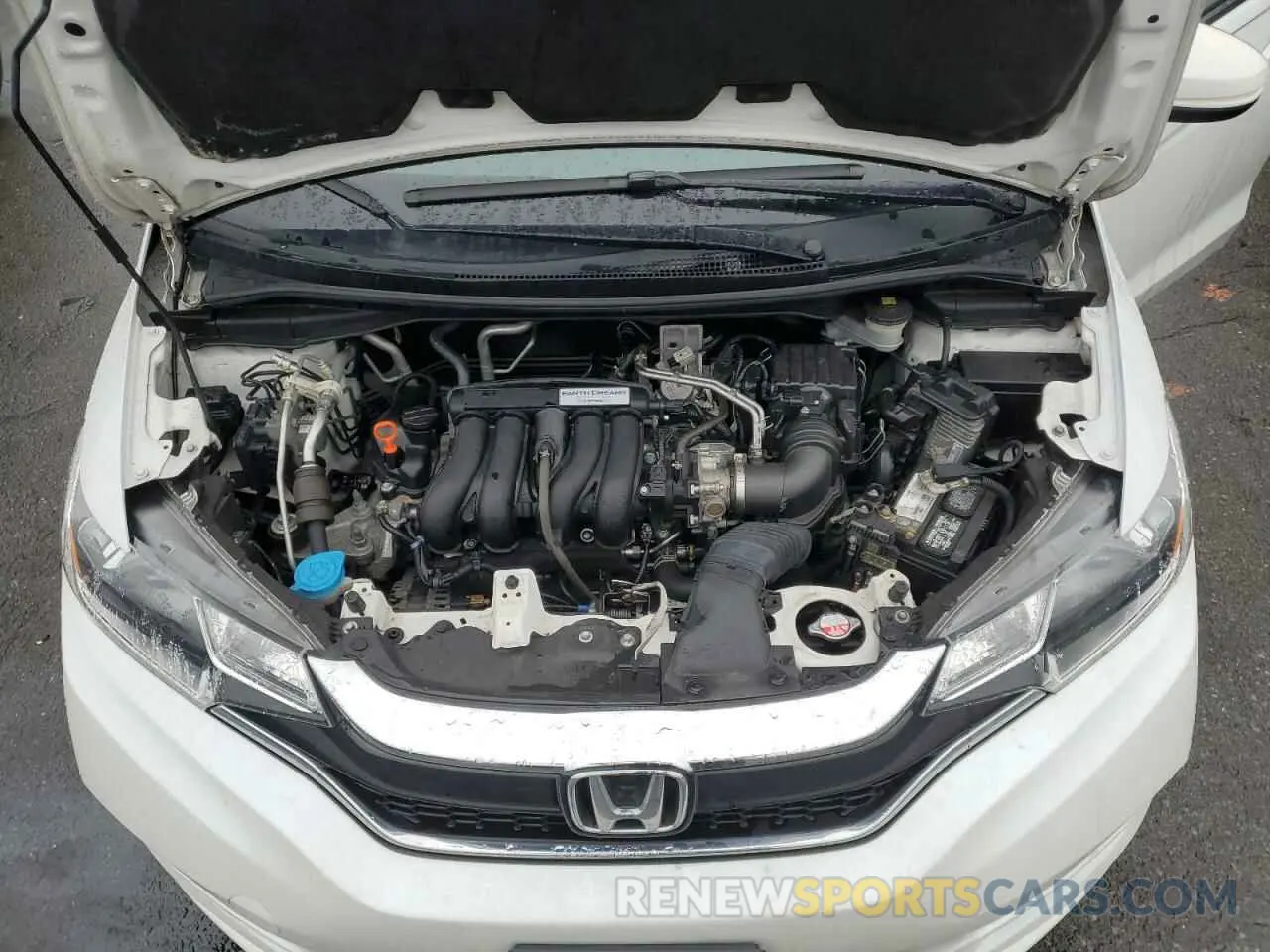 11 Photograph of a damaged car 3HGGK5H43LM727925 HONDA FIT 2020