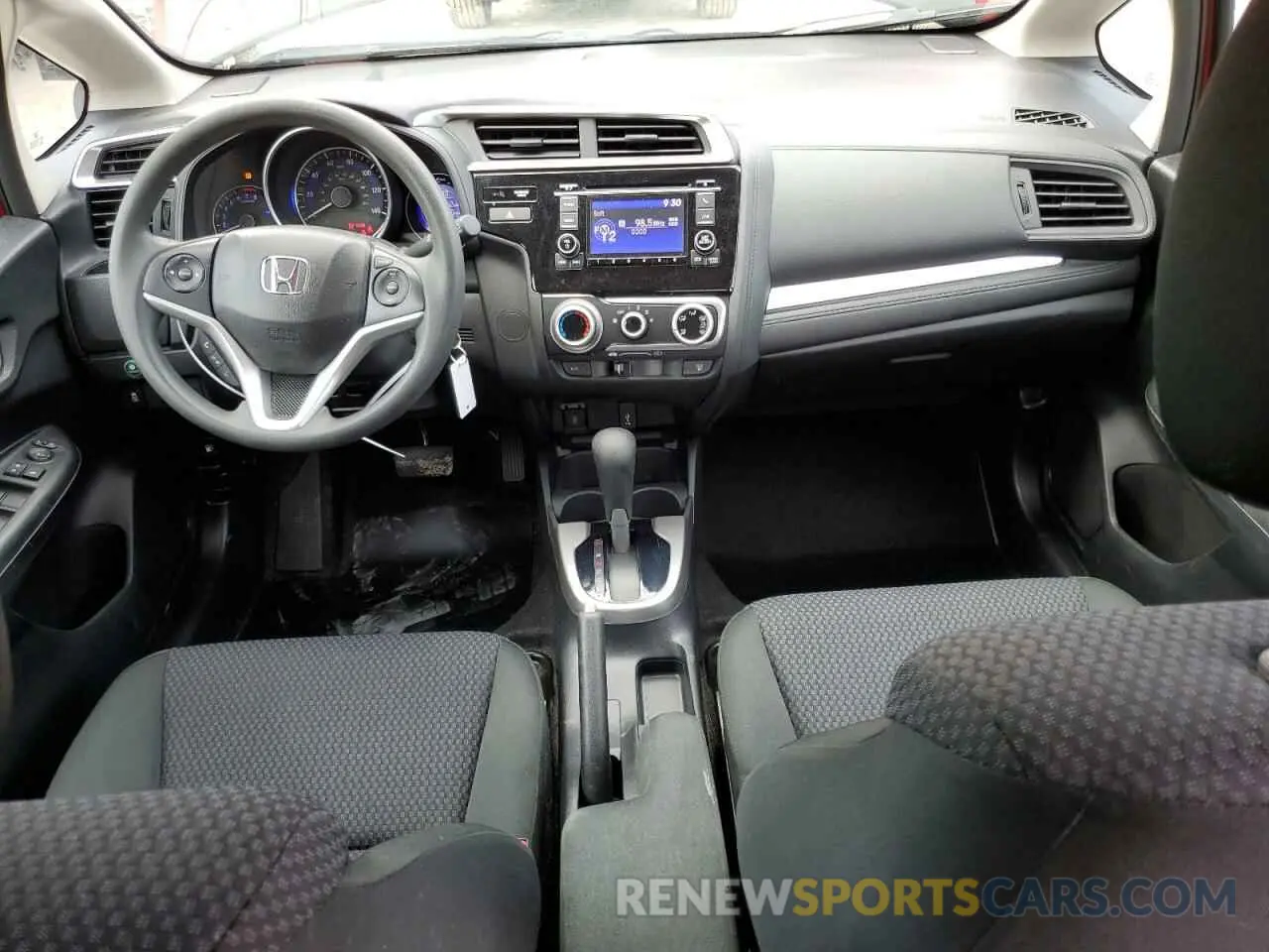 8 Photograph of a damaged car 3HGGK5H44LM700569 HONDA FIT 2020
