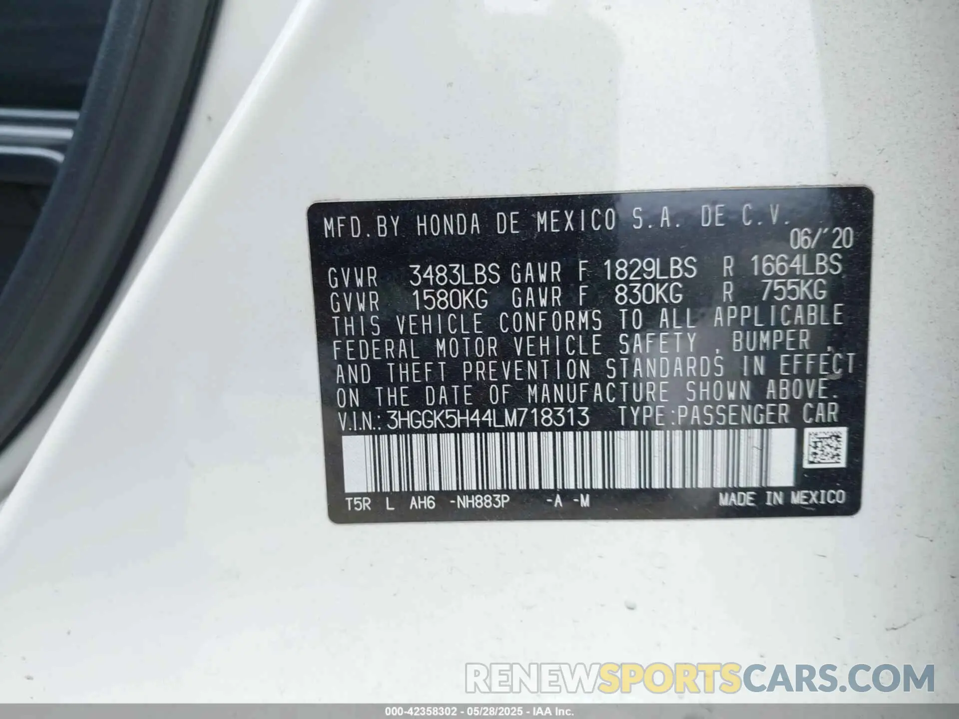 9 Photograph of a damaged car 3HGGK5H44LM718313 HONDA FIT 2020