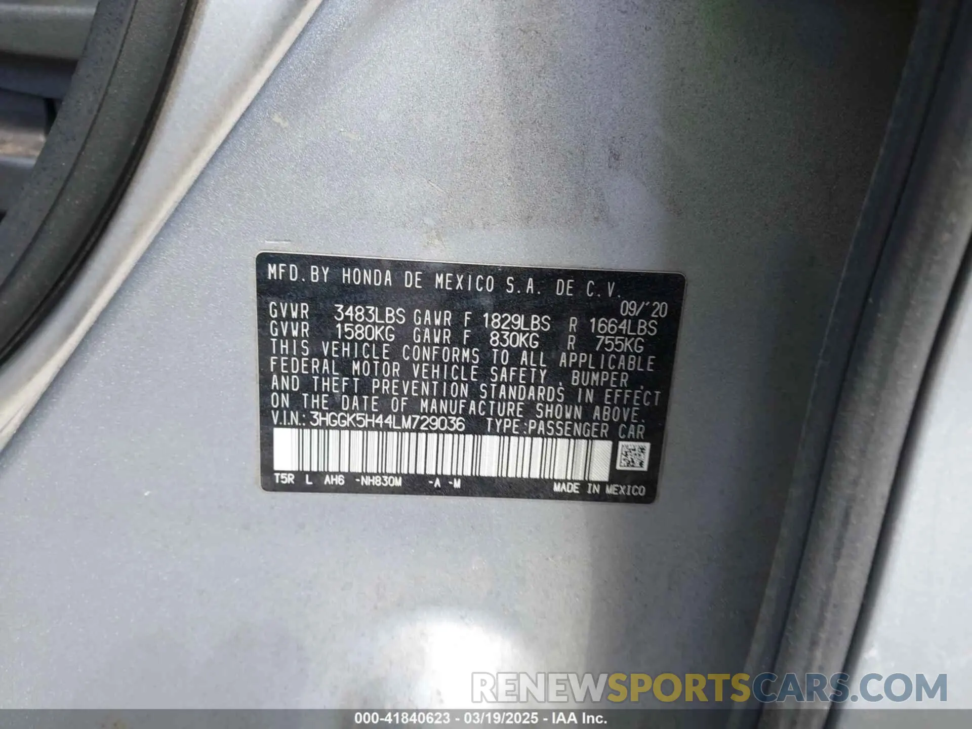 9 Photograph of a damaged car 3HGGK5H44LM729036 HONDA FIT 2020