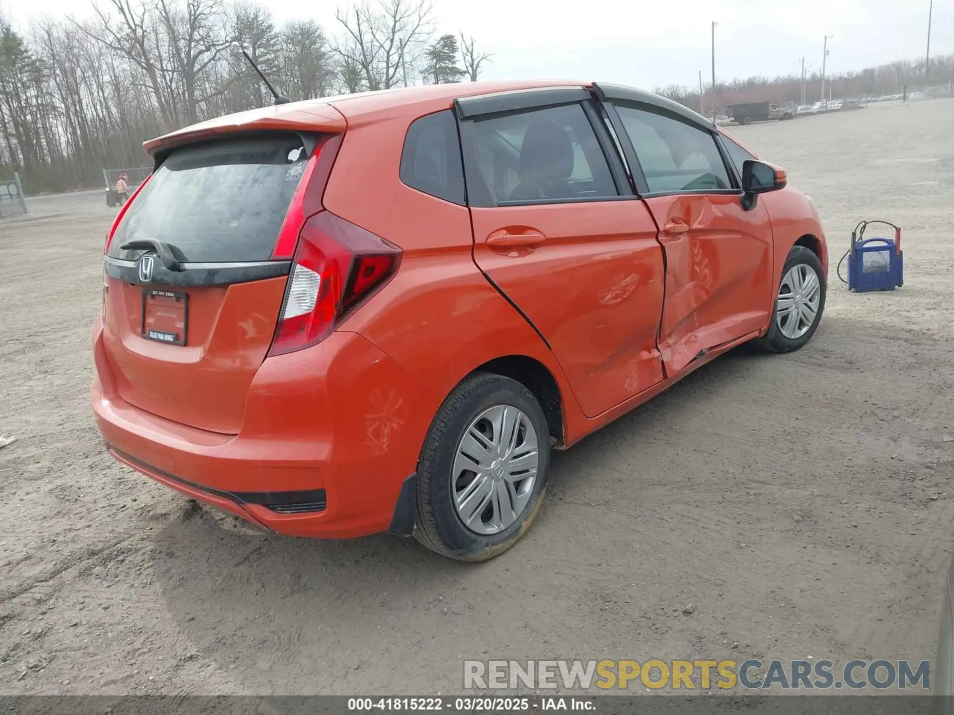 4 Photograph of a damaged car 3HGGK5H45LM710897 HONDA FIT 2020