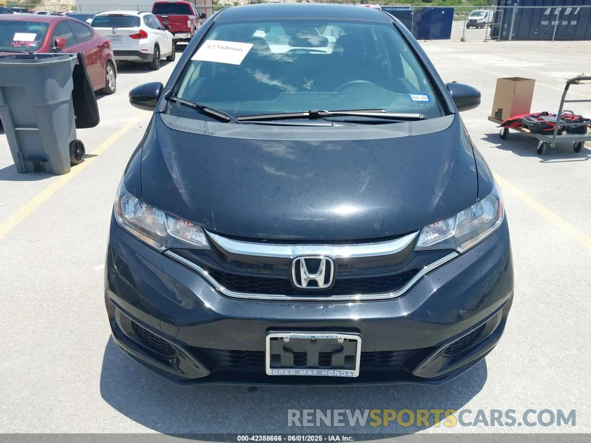 11 Photograph of a damaged car 3HGGK5H45LM733449 HONDA FIT 2020