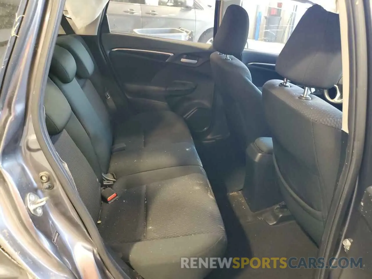 11 Photograph of a damaged car 3HGGK5H46LM710780 HONDA FIT 2020
