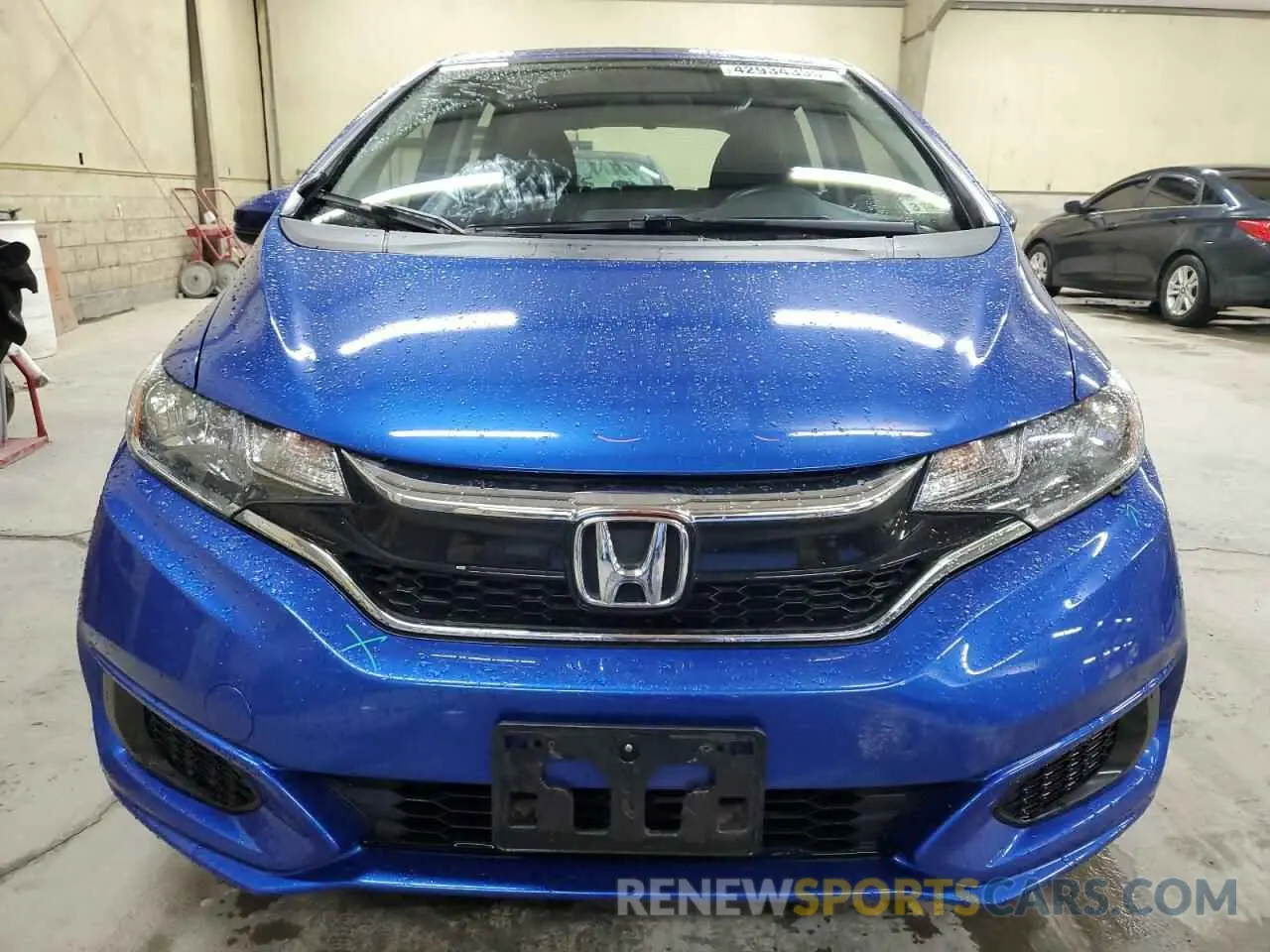 5 Photograph of a damaged car 3HGGK5H46LM716983 HONDA FIT 2020