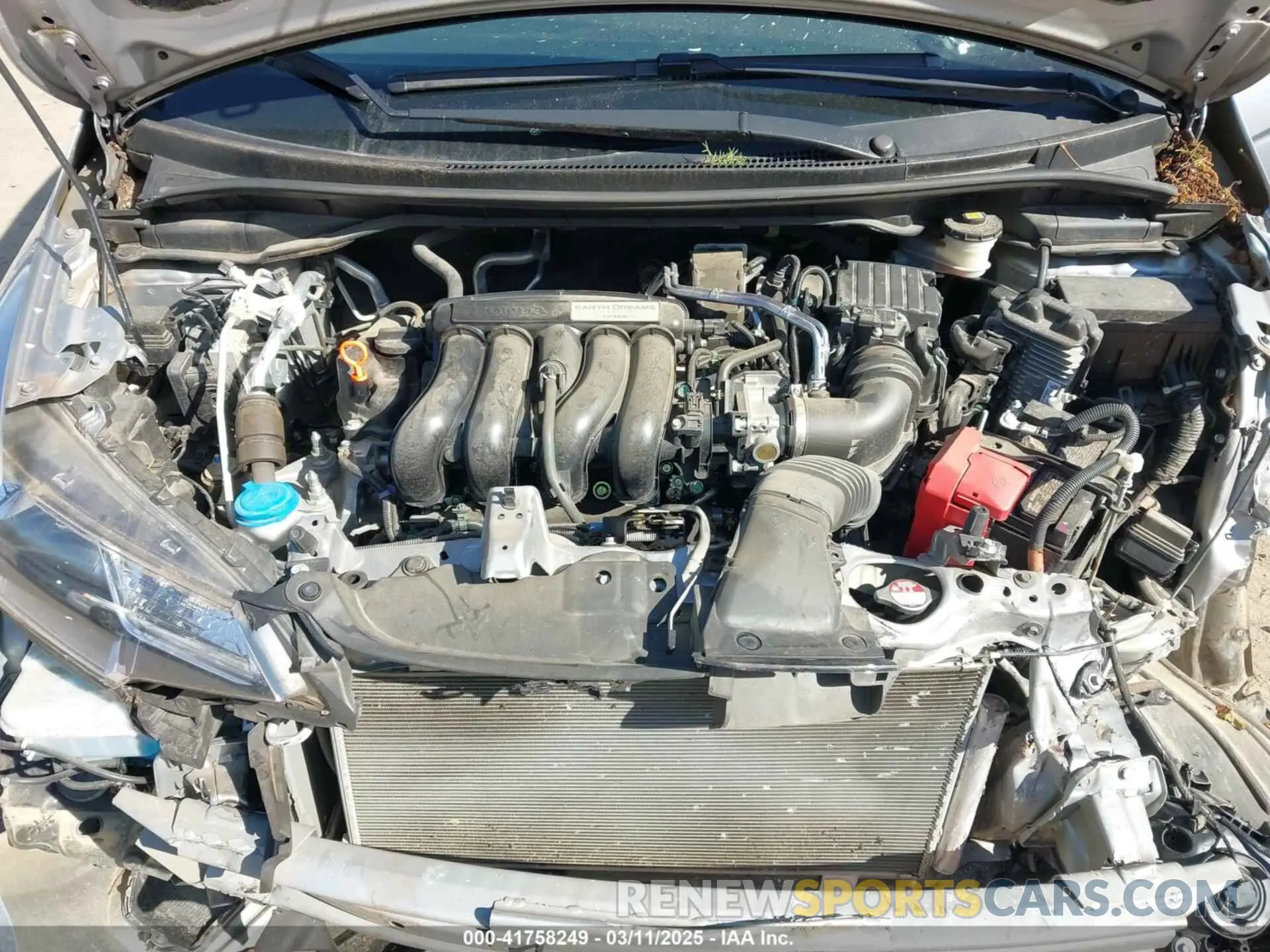 10 Photograph of a damaged car 3HGGK5H46LM725957 HONDA FIT 2020