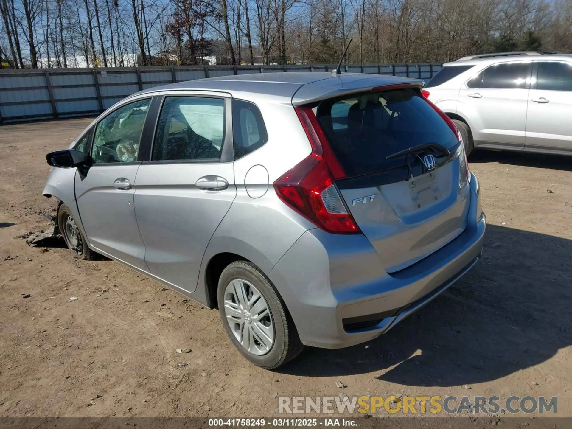 3 Photograph of a damaged car 3HGGK5H46LM725957 HONDA FIT 2020
